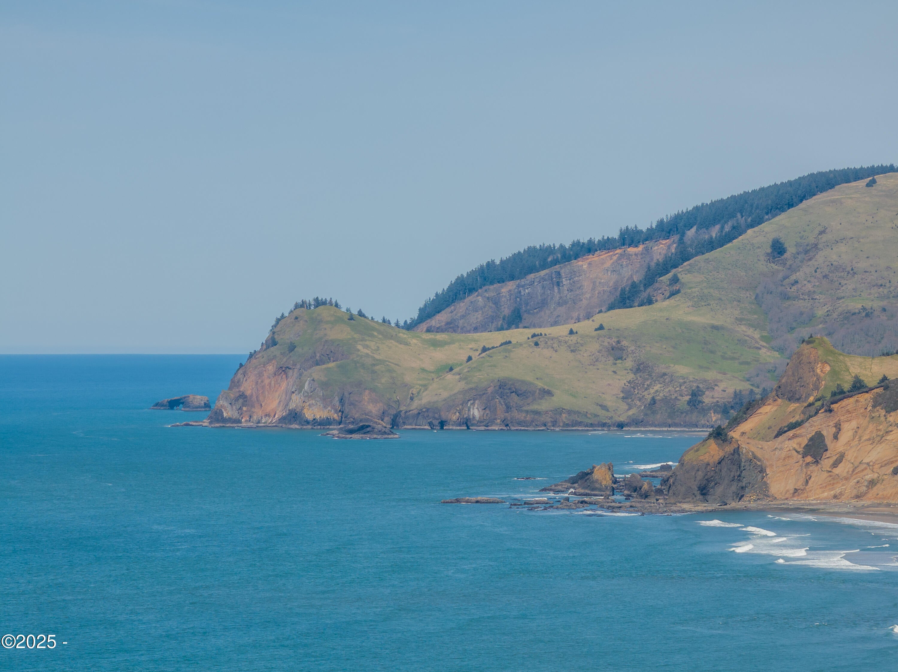 Lincoln City, Oregon, 97367, United States, 3 Bedrooms Bedrooms, ,3 BathroomsBathrooms,Residential,Active,1987257