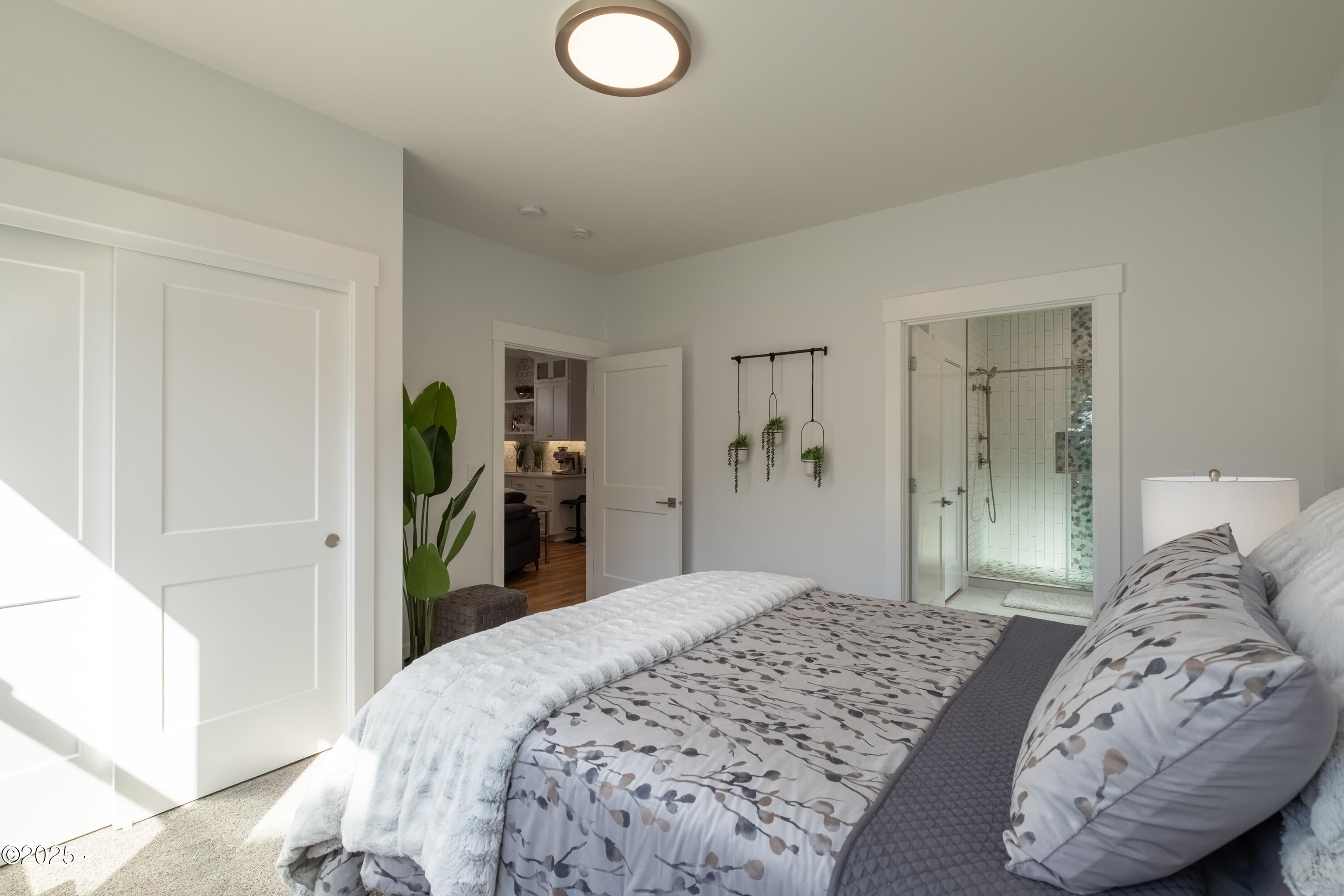 Lincoln City, Oregon, 97367, United States, 3 Bedrooms Bedrooms, ,3 BathroomsBathrooms,Residential,Active,1987257