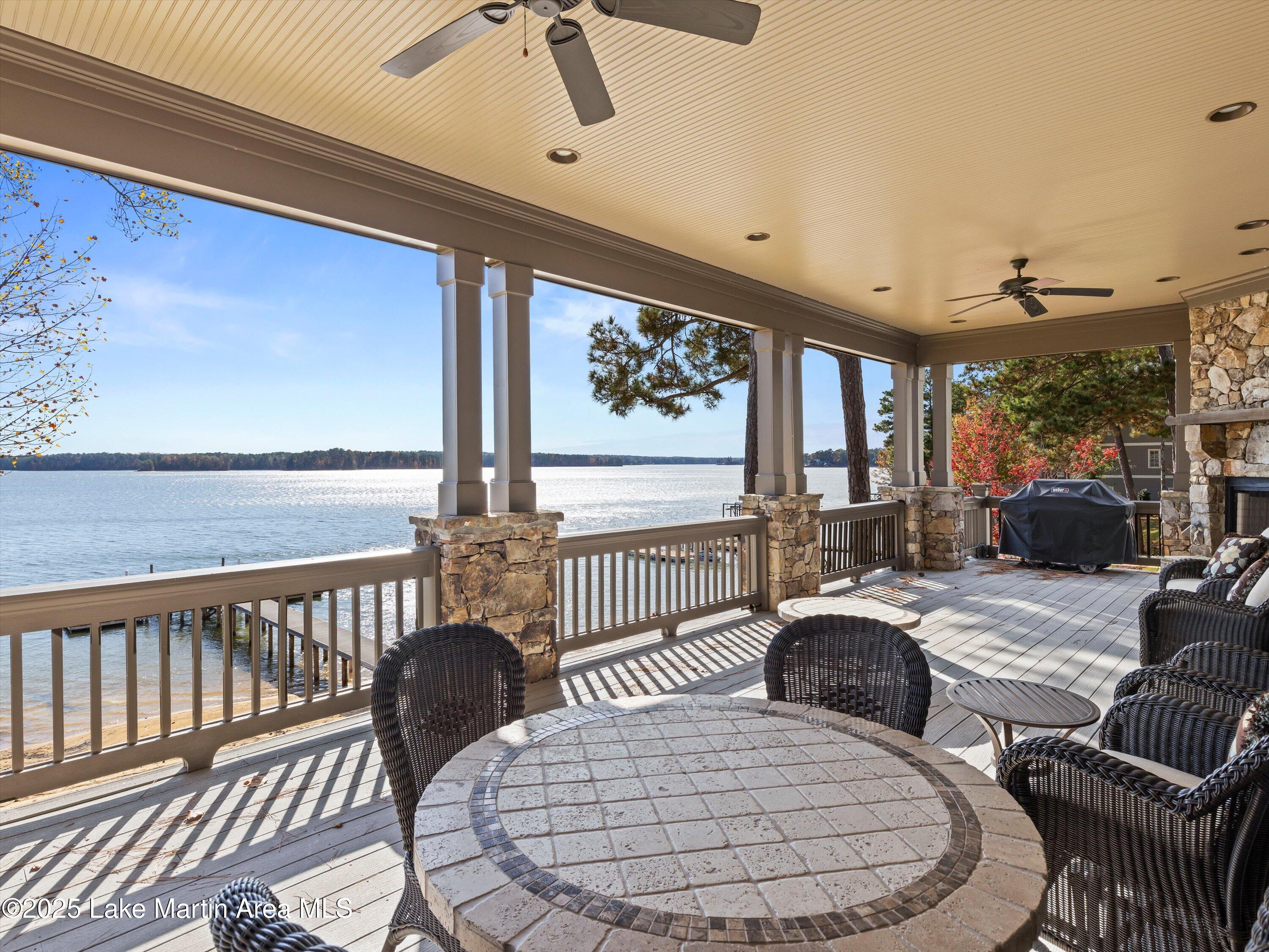 Alexander City, Alabama, 35010, United States, 6 Bedrooms Bedrooms, ,2 BathroomsBathrooms,Residential,Active,1990586