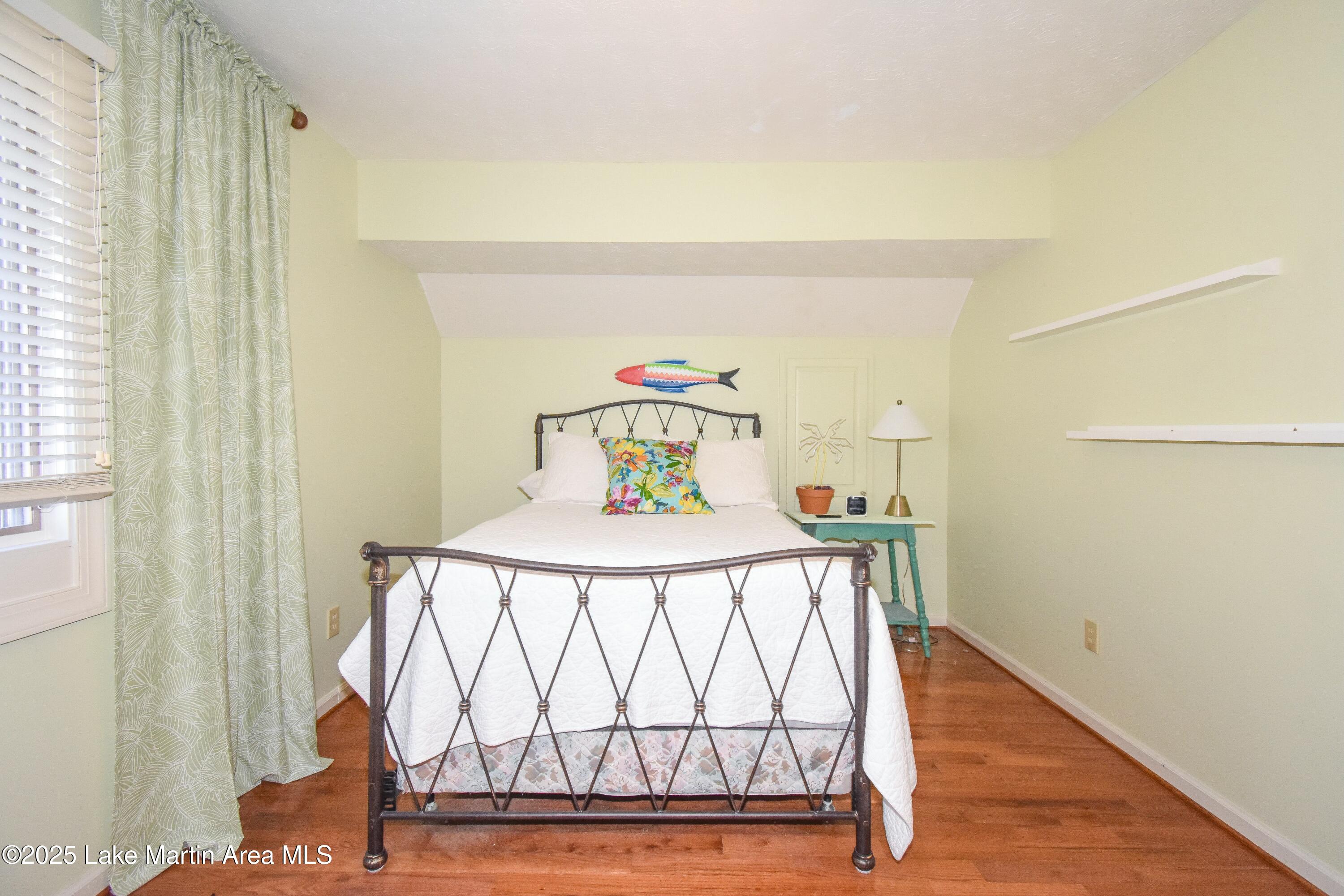 Jacksons Gap, Alabama, 36861, United States, ,5 BathroomsBathrooms,Residential,Active,1770190