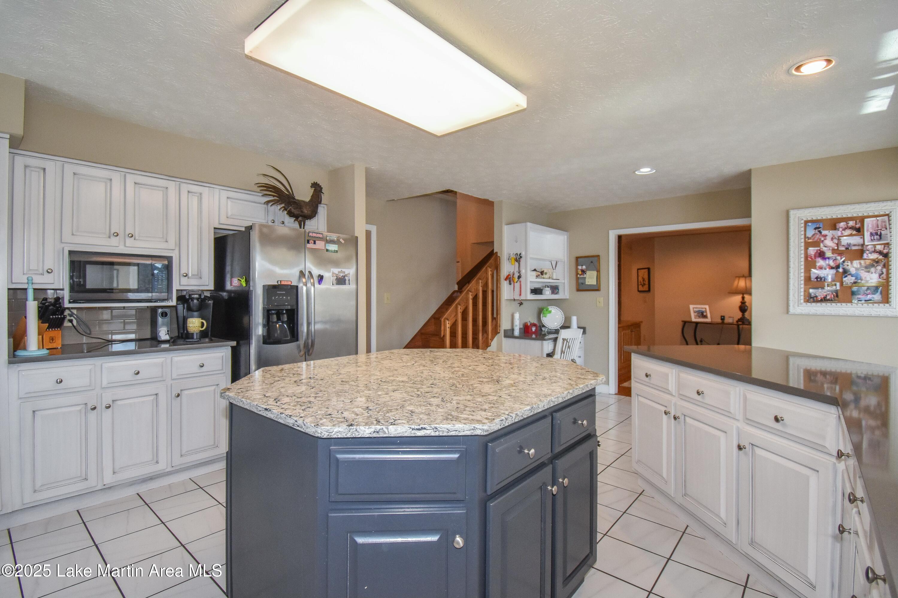 Jacksons Gap, Alabama, 36861, United States, ,5 BathroomsBathrooms,Residential,Active,1770190