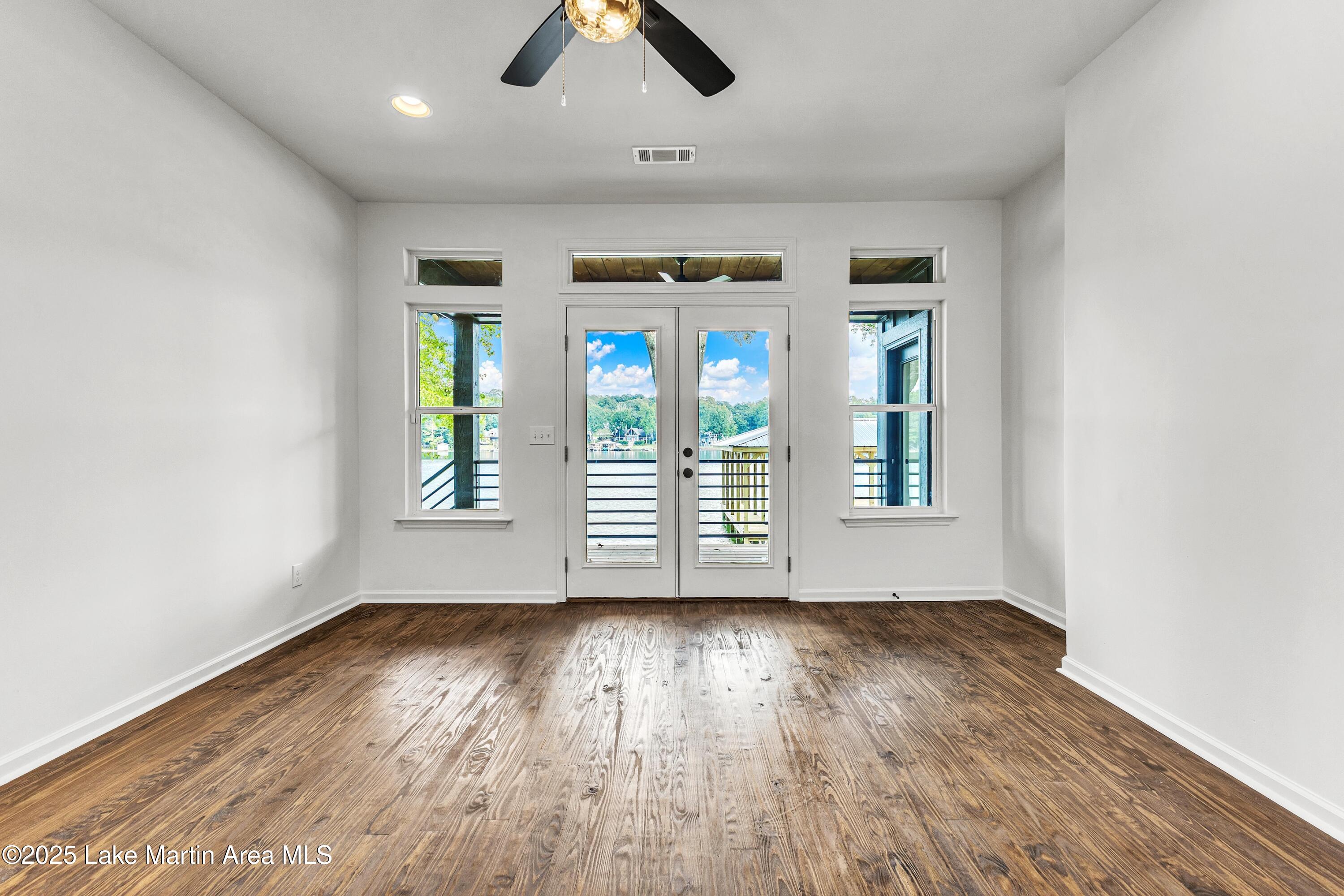 Eclectic, Alabama, 36024, United States, 4 Bedrooms Bedrooms, ,3 BathroomsBathrooms,Residential,Active,1946326