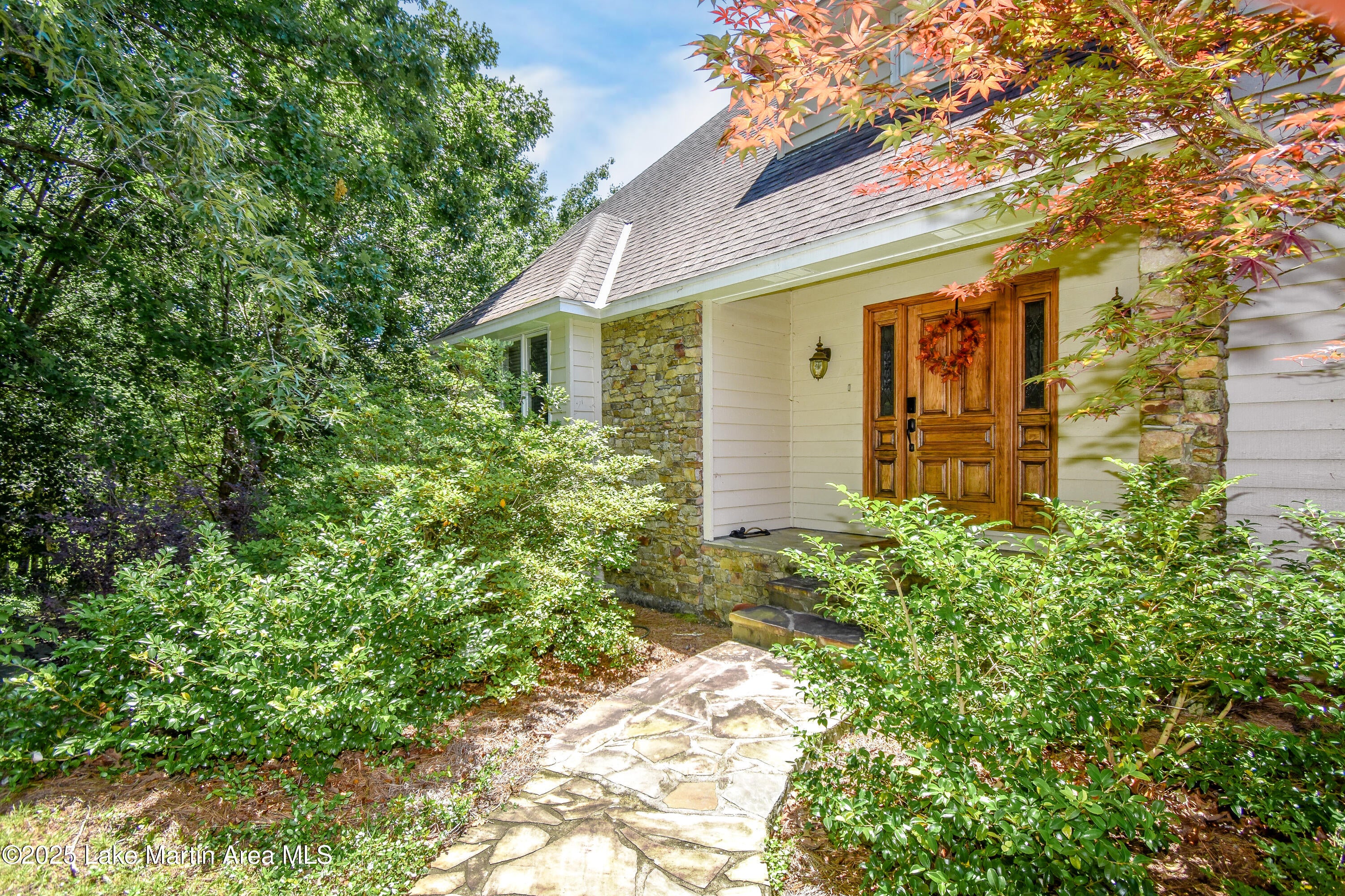 Jacksons Gap, Alabama, 36861, United States, 5 Bedrooms Bedrooms, ,5 BathroomsBathrooms,Residential,Active,2009826