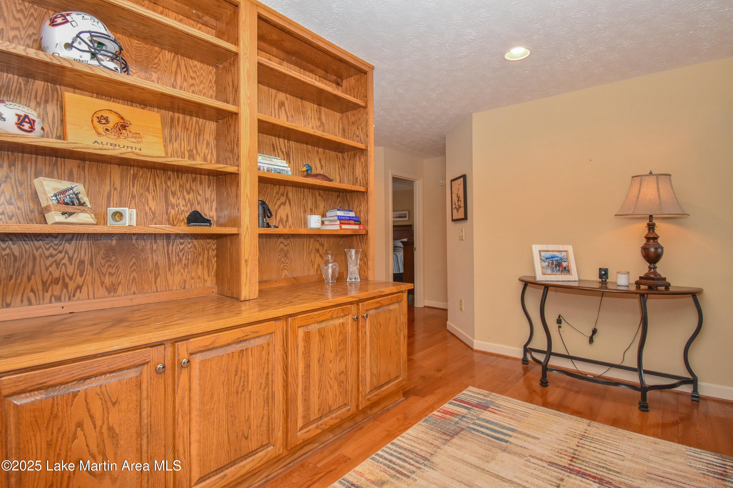 Jacksons Gap, Alabama, 36861, United States, ,5 BathroomsBathrooms,Residential,Active,1770190