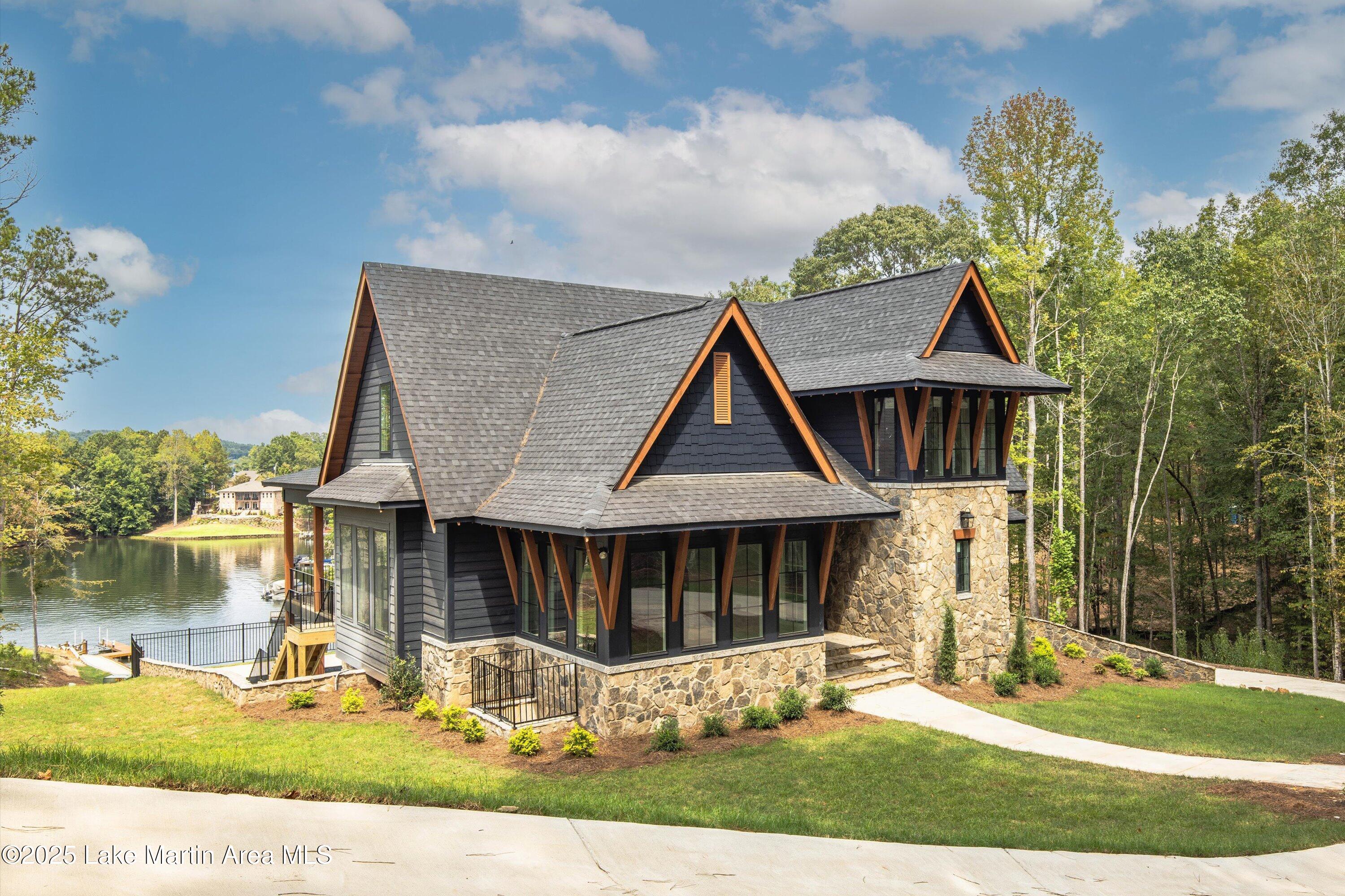 Jacksons Gap, Alabama, 36861, United States, 4 Bedrooms Bedrooms, ,4 BathroomsBathrooms,Residential,Active,2006838