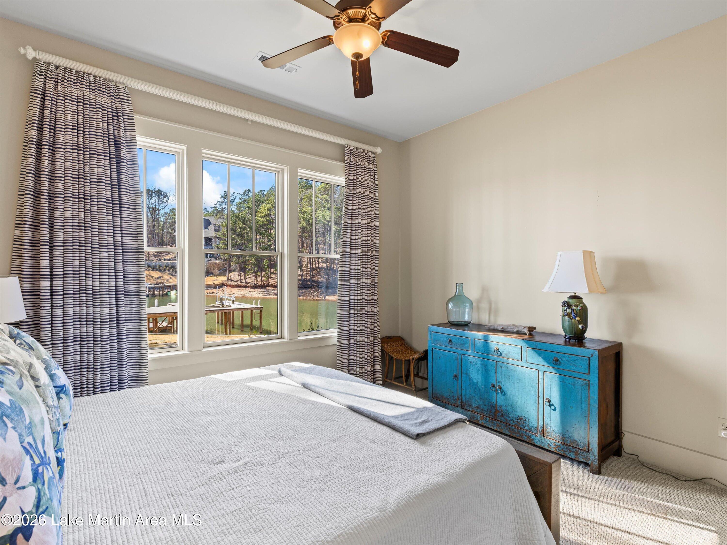 Alexander City, Alabama, 35010, United States, 4 Bedrooms Bedrooms, ,5 BathroomsBathrooms,Residential,Active,2011849