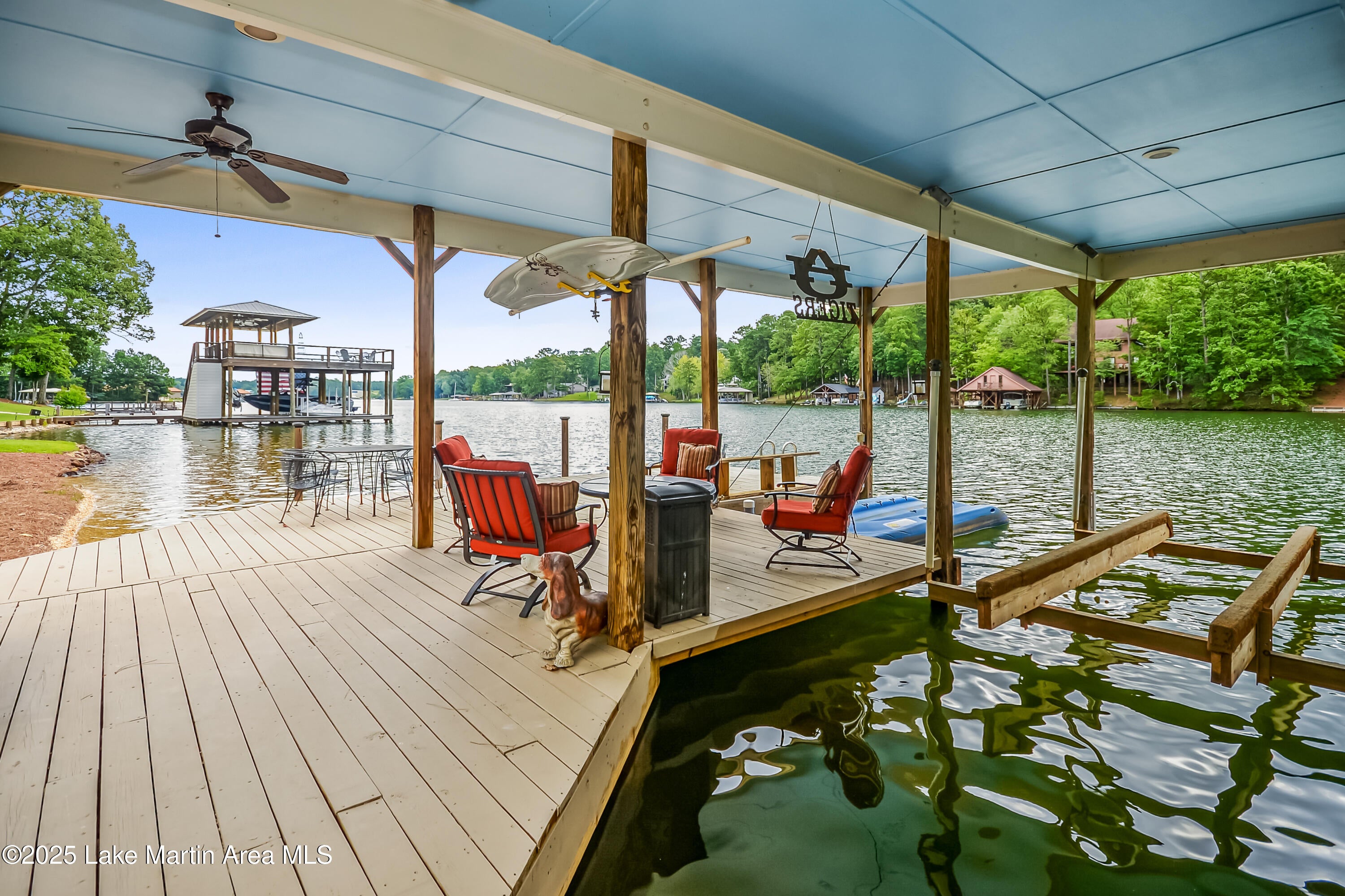 Dadeville, Alabama, 36853, United States, 5 Bedrooms Bedrooms, ,4 BathroomsBathrooms,Residential,Active,1898205