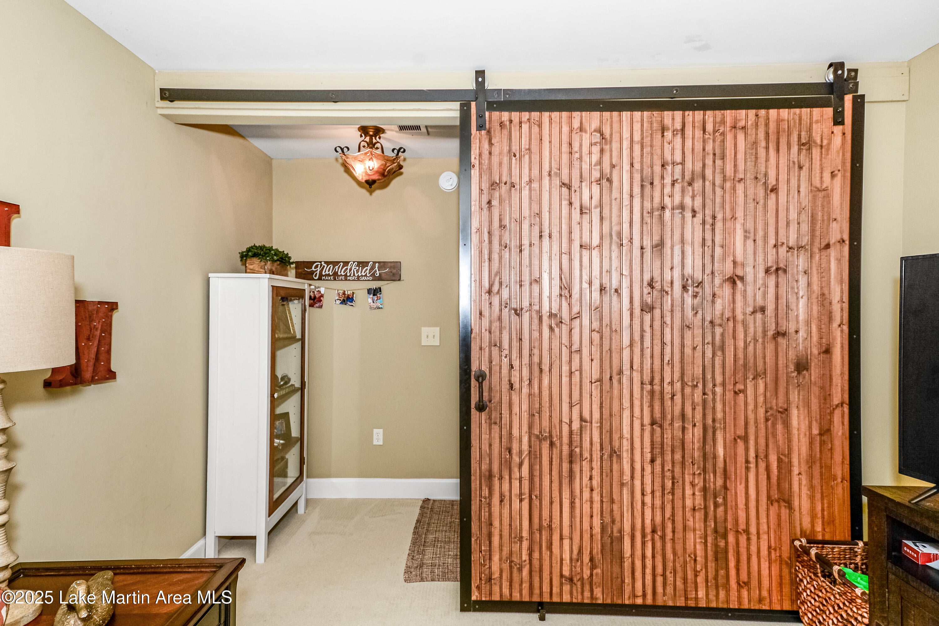 Dadeville, Alabama, 36853, United States, 5 Bedrooms Bedrooms, ,4 BathroomsBathrooms,Residential,Active,1898205