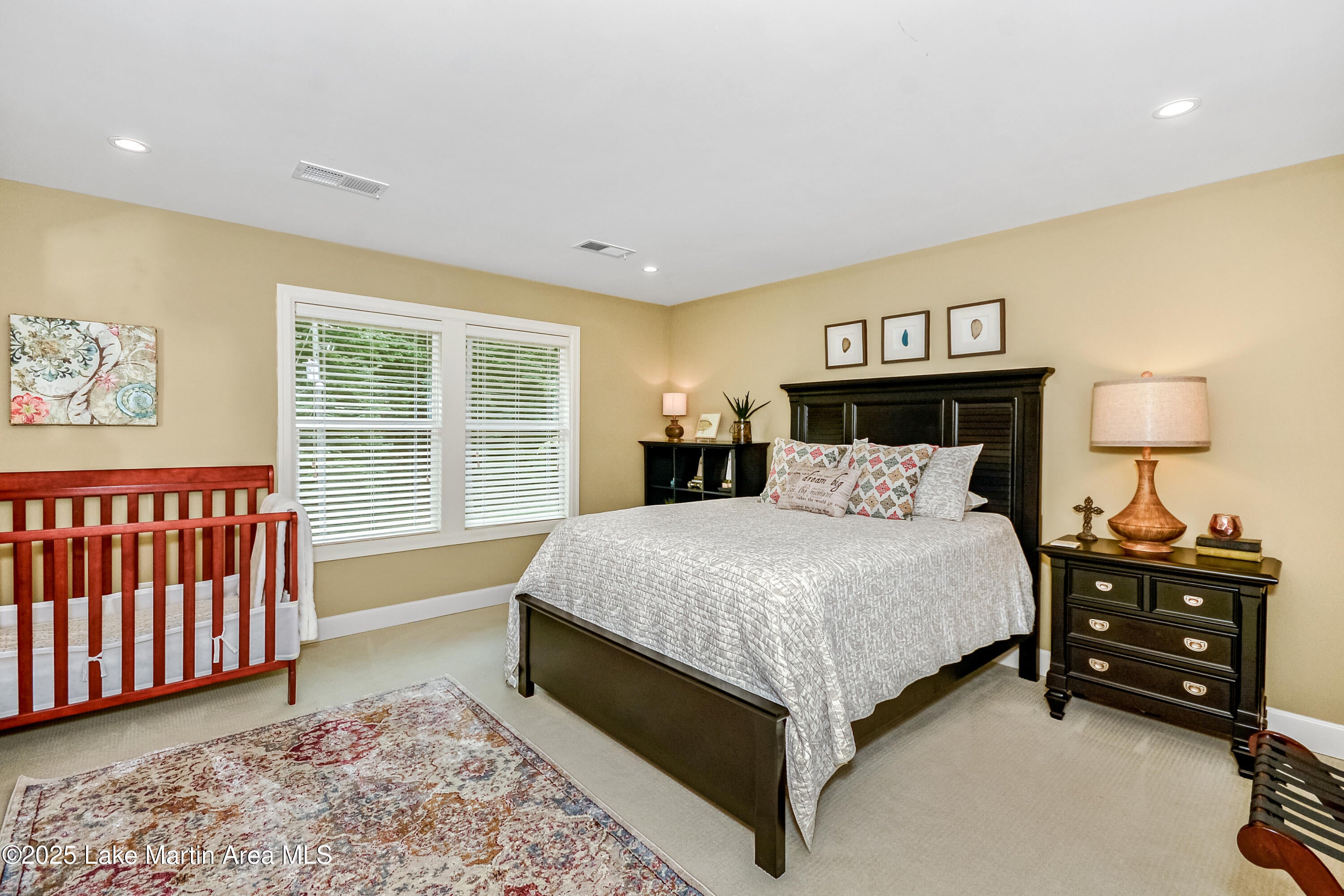 Dadeville, Alabama, 36853, United States, 5 Bedrooms Bedrooms, ,4 BathroomsBathrooms,Residential,Active,1898205