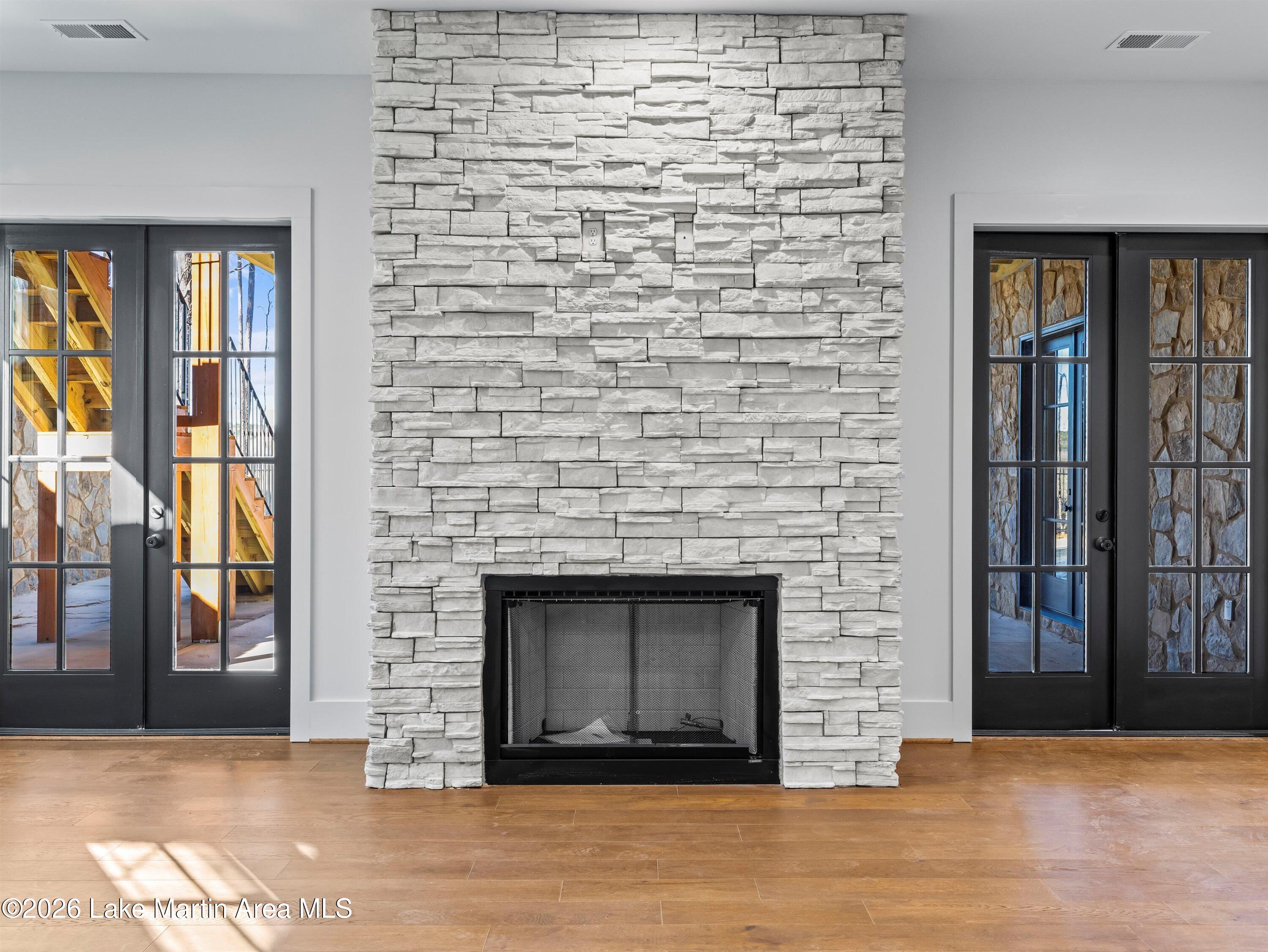 Jacksons Gap, Alabama, 36861, United States, 4 Bedrooms Bedrooms, ,4 BathroomsBathrooms,Residential,Active,2006838