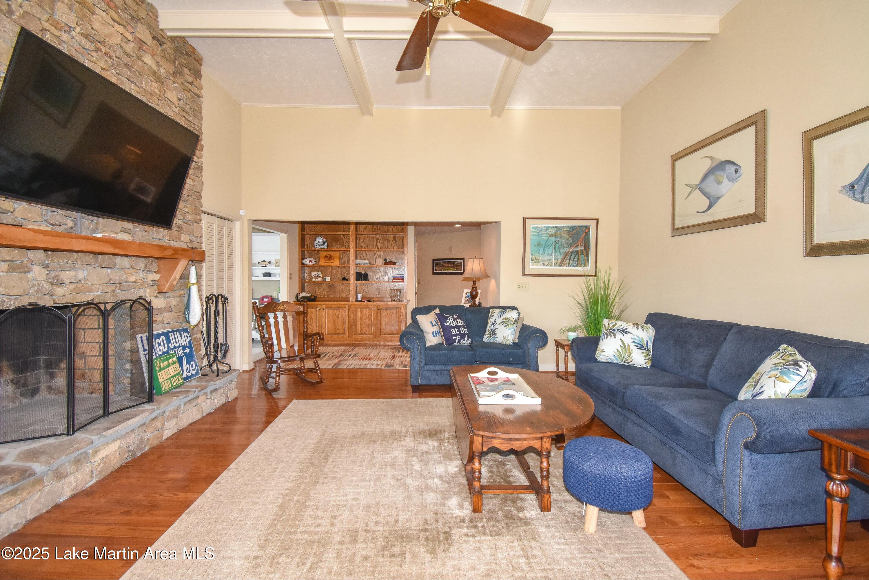 Jacksons Gap, Alabama, 36861, United States, ,5 BathroomsBathrooms,Residential,Active,1770190