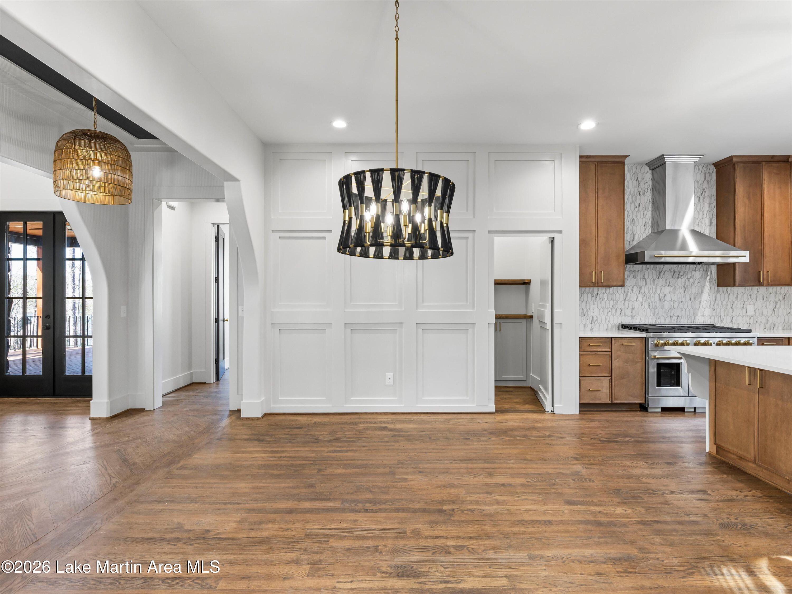 Jacksons Gap, Alabama, 36861, United States, 4 Bedrooms Bedrooms, ,4 BathroomsBathrooms,Residential,Active,2006838