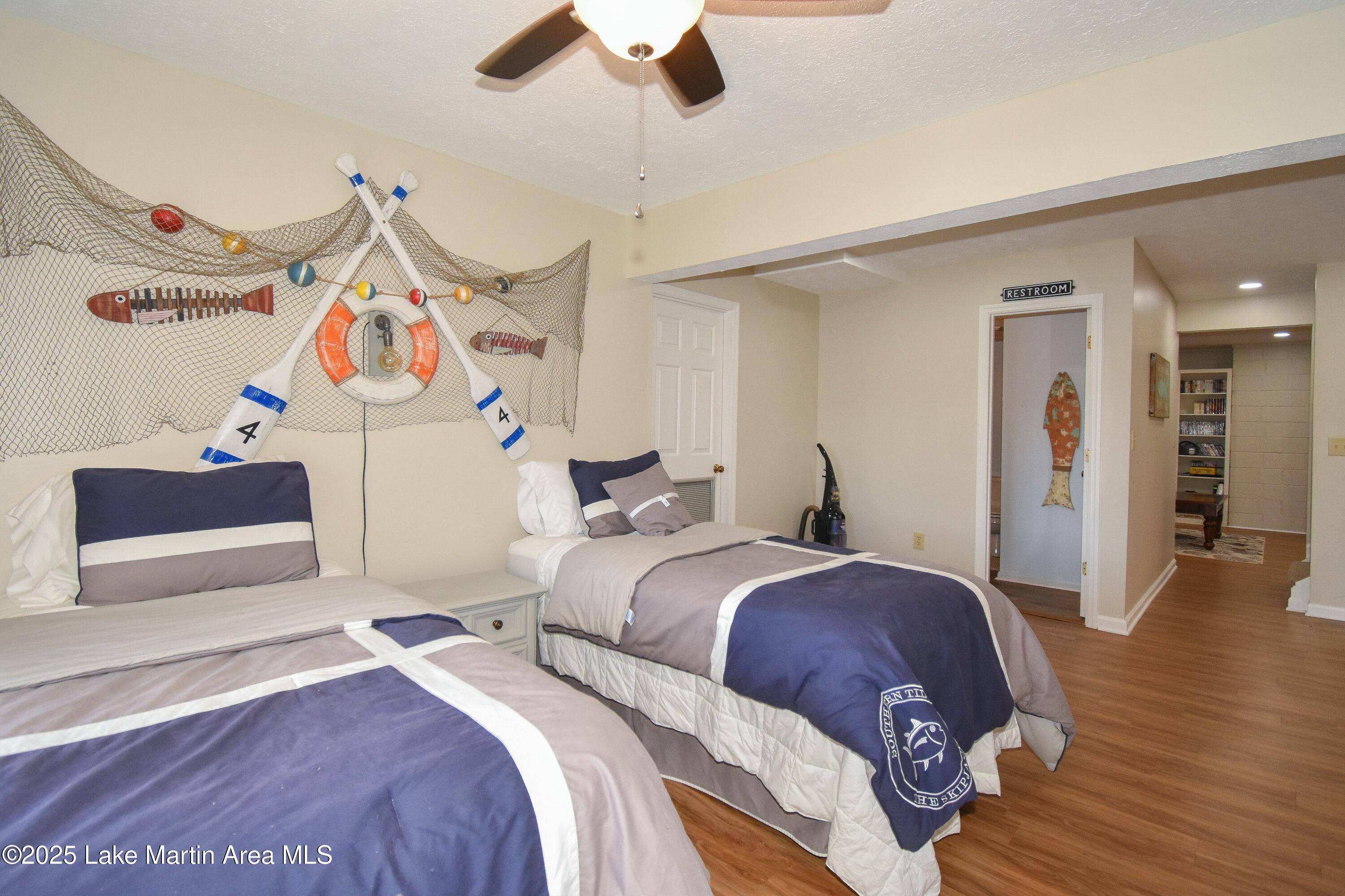 Jacksons Gap, Alabama, 36861, United States, 5 Bedrooms Bedrooms, ,5 BathroomsBathrooms,Residential,Active,2009826