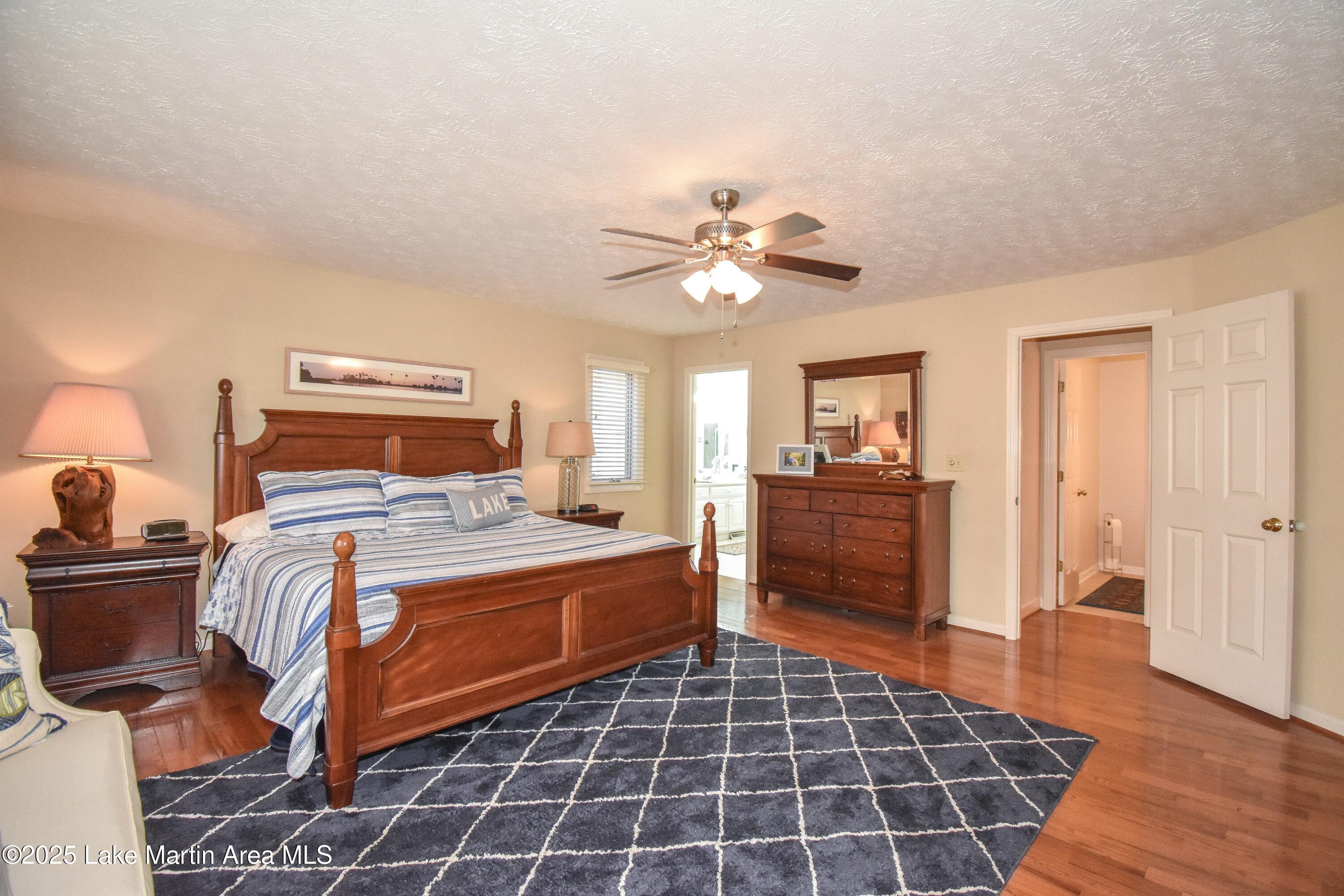 Jacksons Gap, Alabama, 36861, United States, ,5 BathroomsBathrooms,Residential,Active,1770190