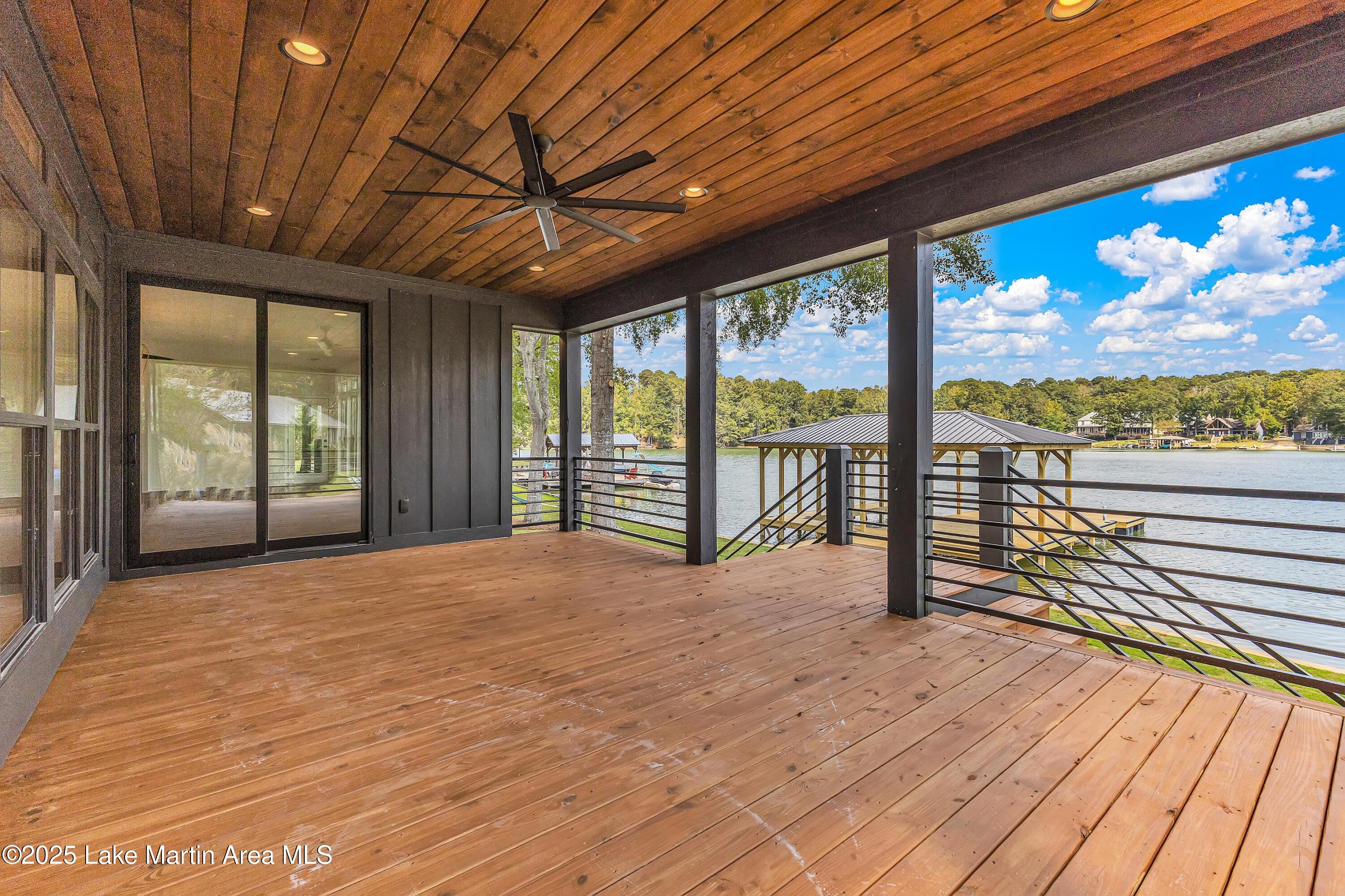 Eclectic, Alabama, 36024, United States, 4 Bedrooms Bedrooms, ,3 BathroomsBathrooms,Residential,Active,1946326