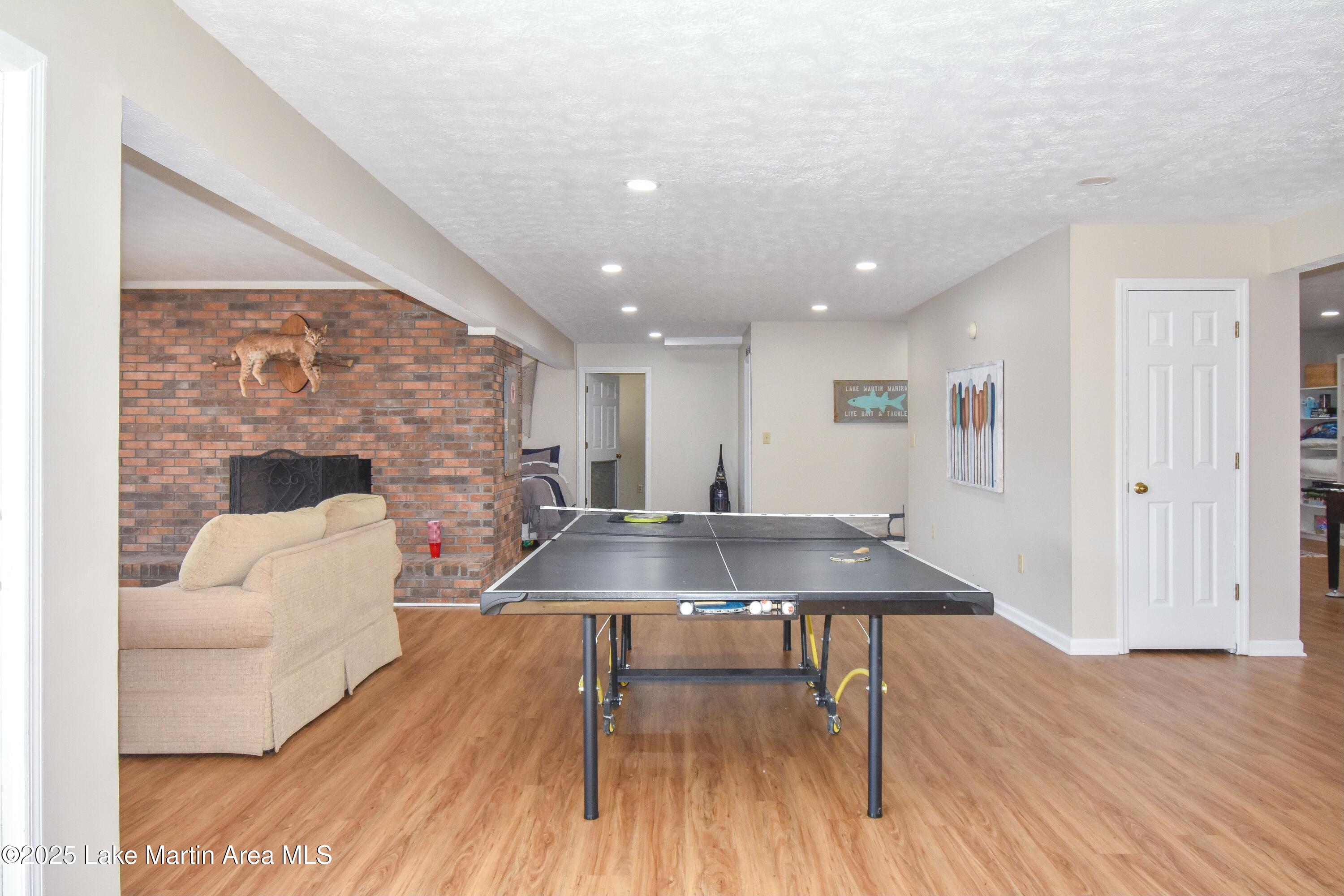 Jacksons Gap, Alabama, 36861, United States, 5 Bedrooms Bedrooms, ,5 BathroomsBathrooms,Residential,Active,2009826