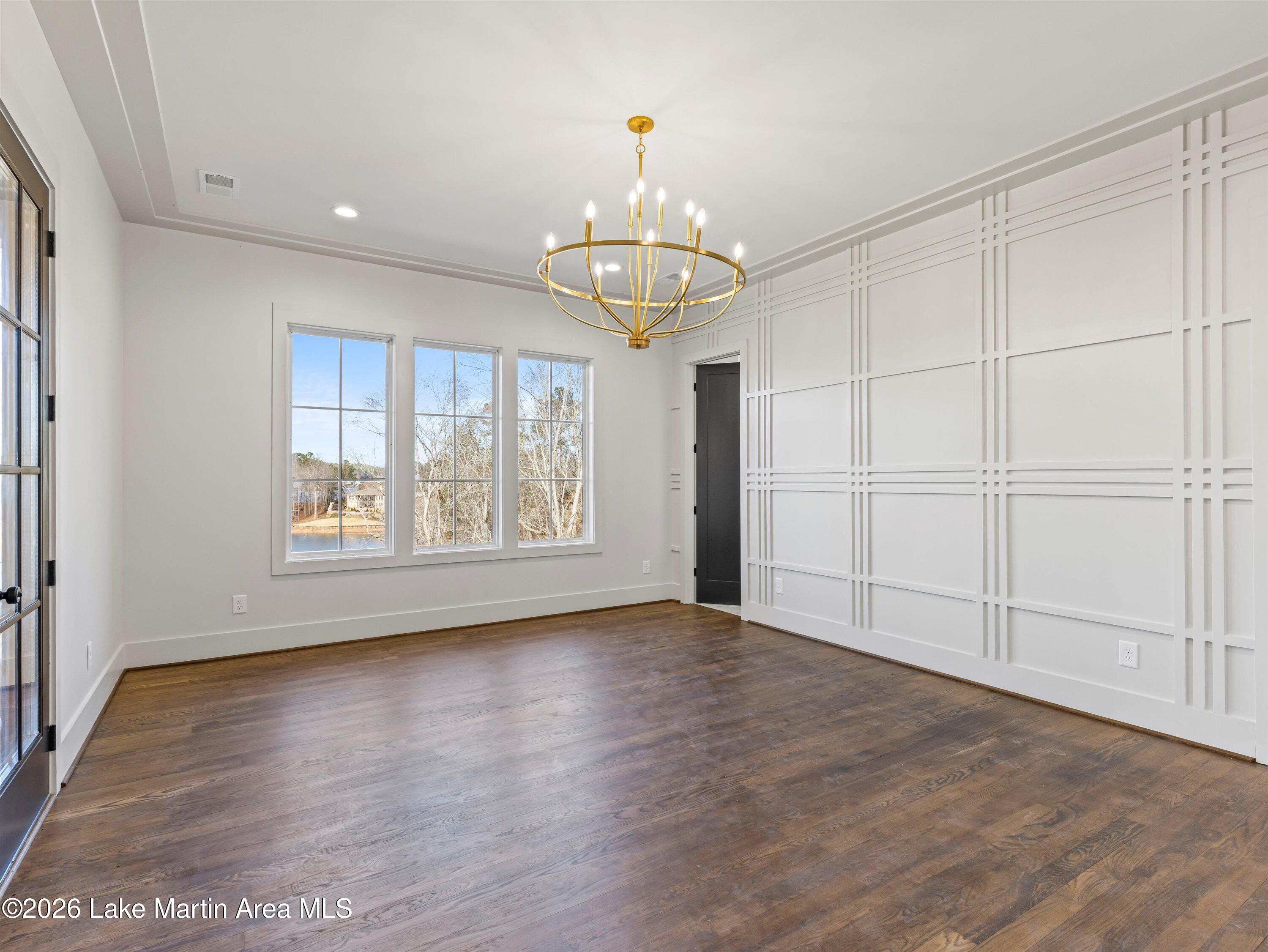 Jacksons Gap, Alabama, 36861, United States, 4 Bedrooms Bedrooms, ,4 BathroomsBathrooms,Residential,Active,2006838