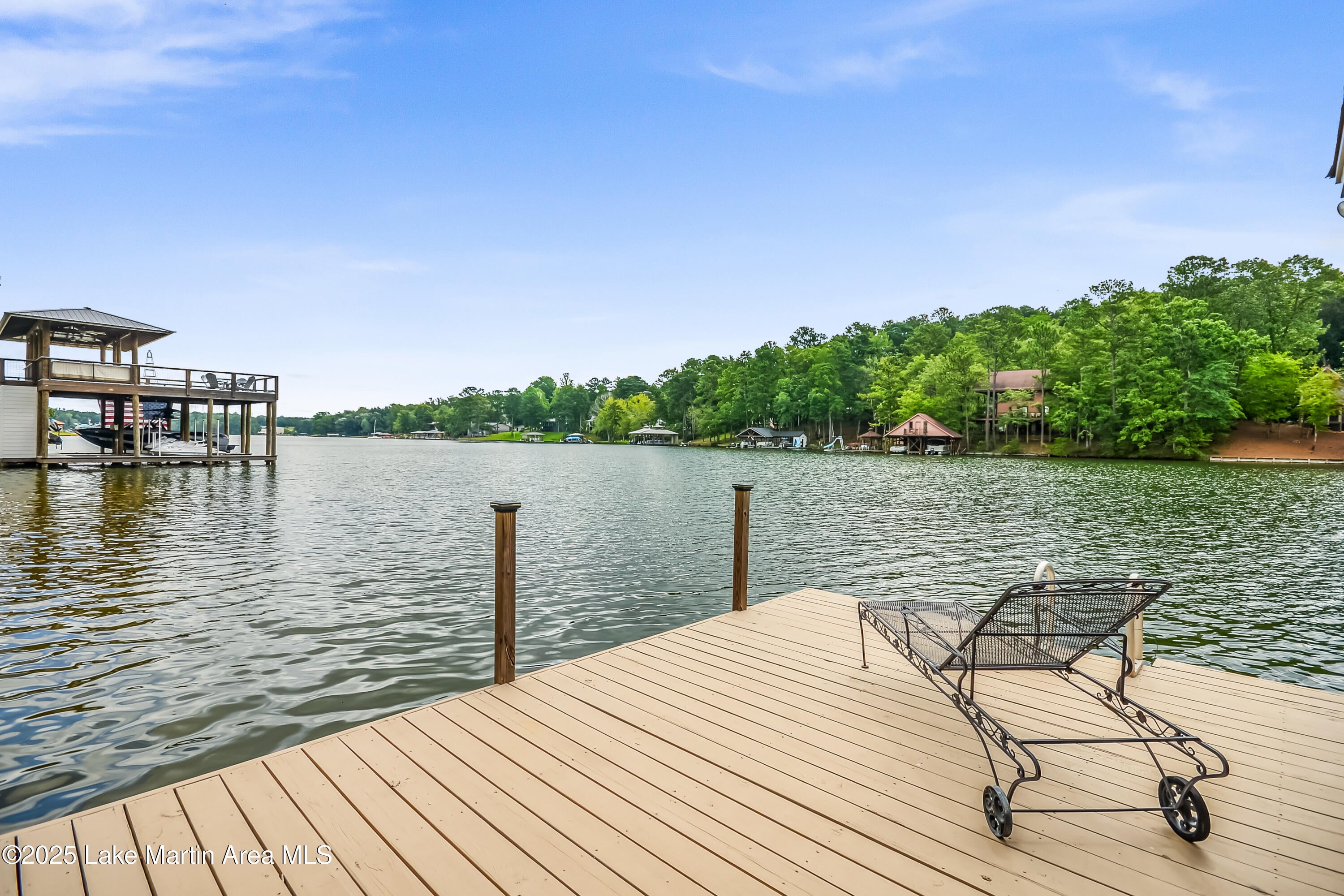 Dadeville, Alabama, 36853, United States, 5 Bedrooms Bedrooms, ,4 BathroomsBathrooms,Residential,Active,1898205