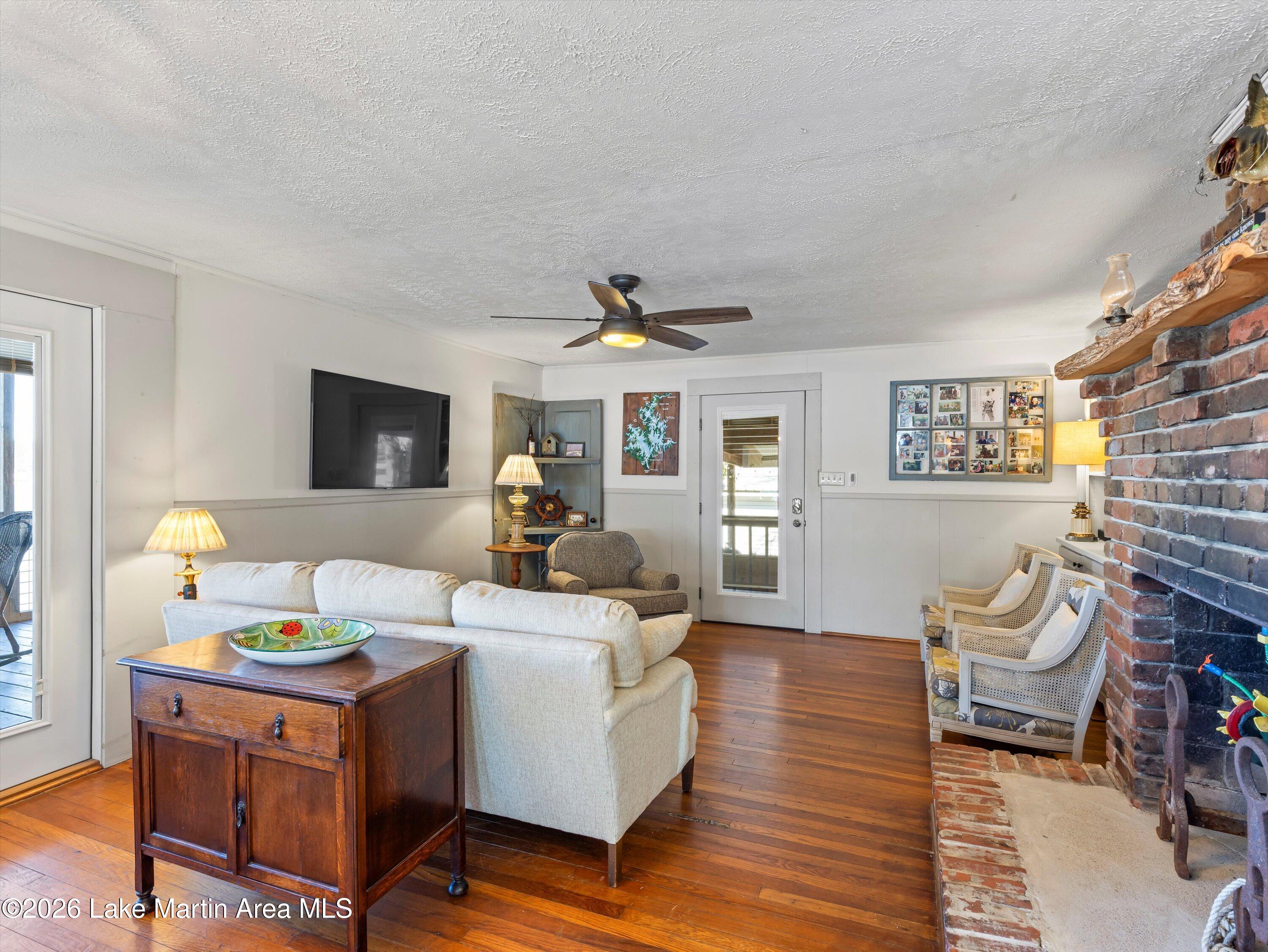 Jacksons Gap, Alabama, 36861, United States, 3 Bedrooms Bedrooms, ,2 BathroomsBathrooms,Residential,Active,2011451