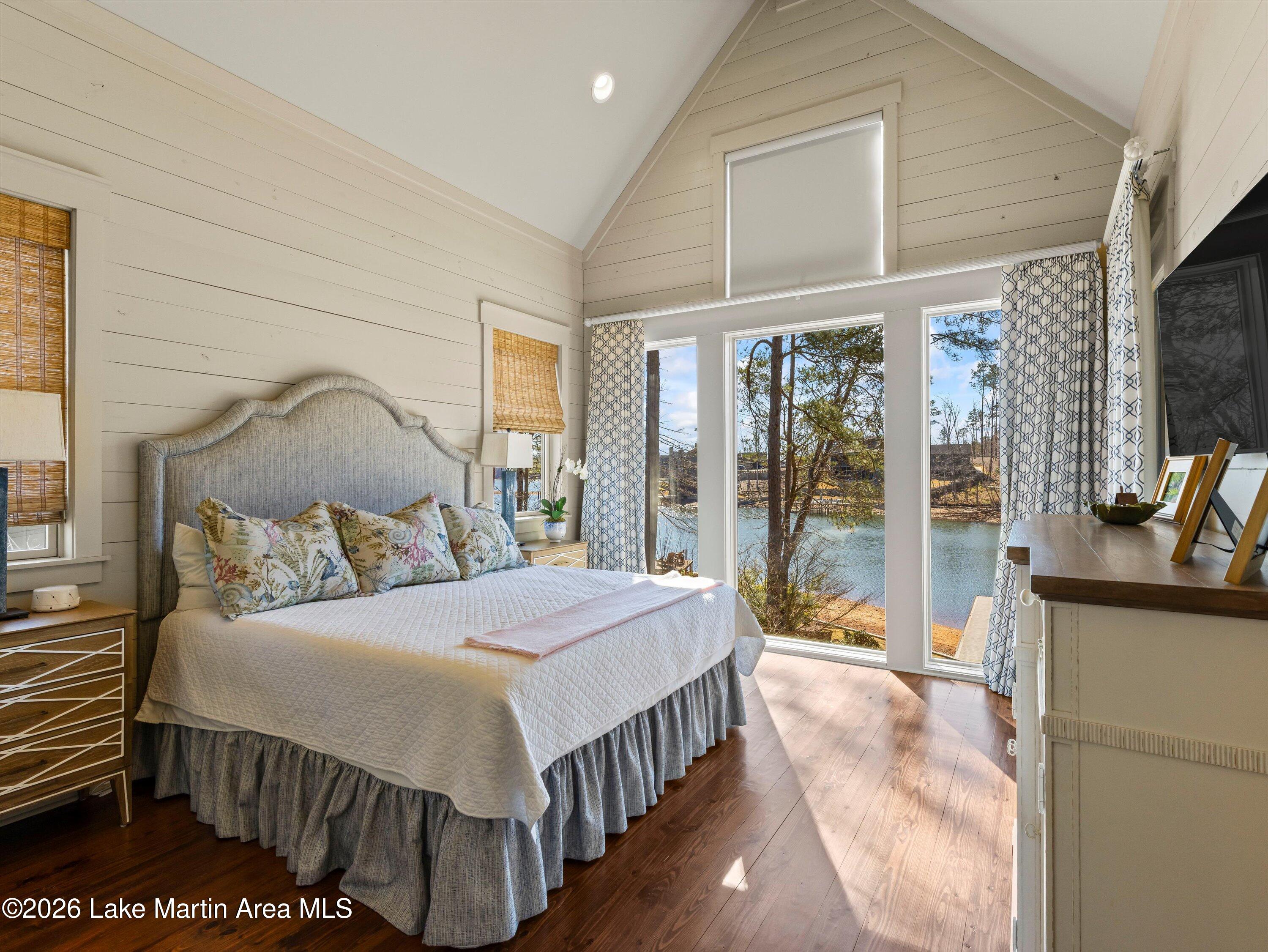 Alexander City, Alabama, 35010, United States, 4 Bedrooms Bedrooms, ,5 BathroomsBathrooms,Residential,Active,2011849