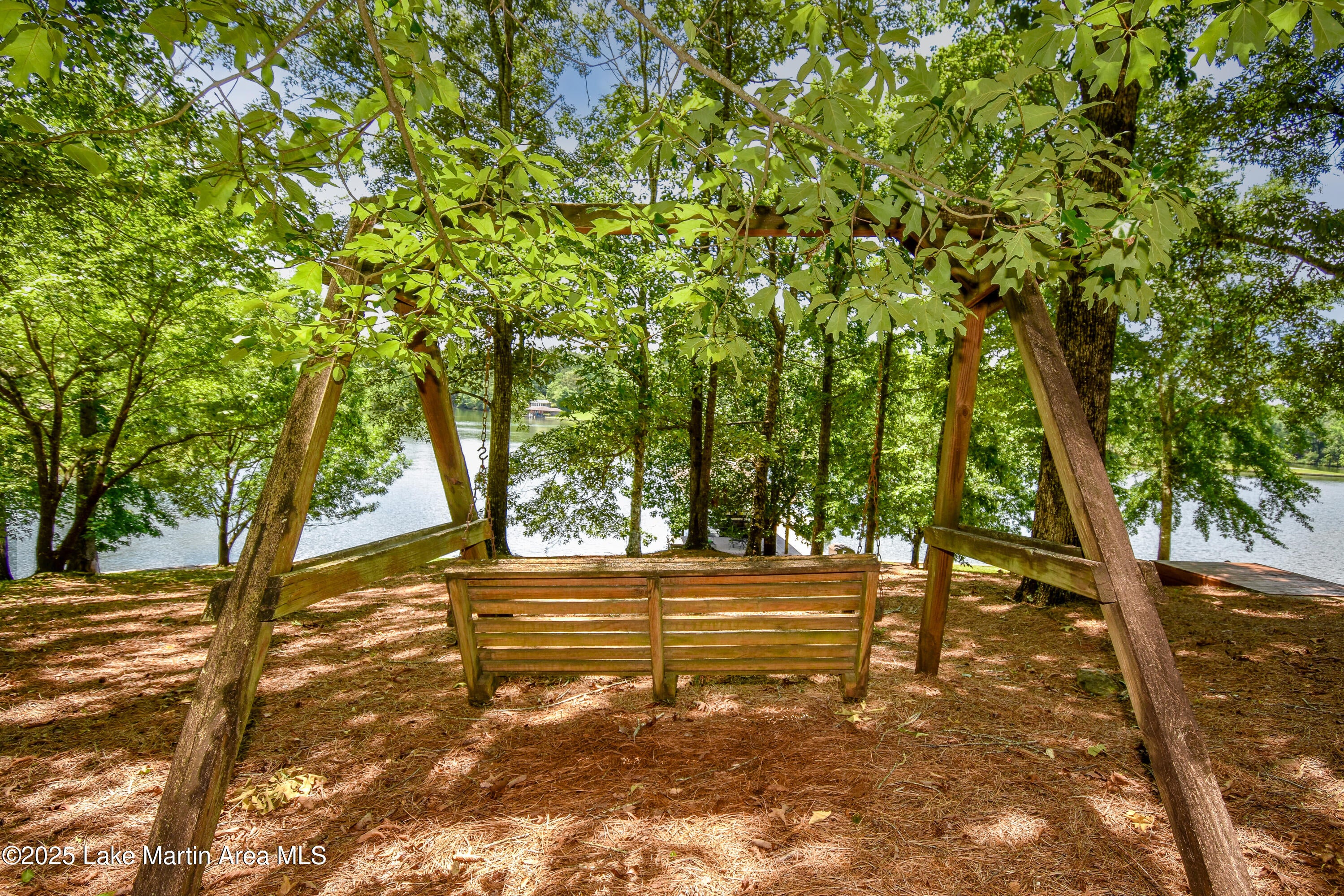 Jacksons Gap, Alabama, 36861, United States, ,5 BathroomsBathrooms,Residential,Active,1770190