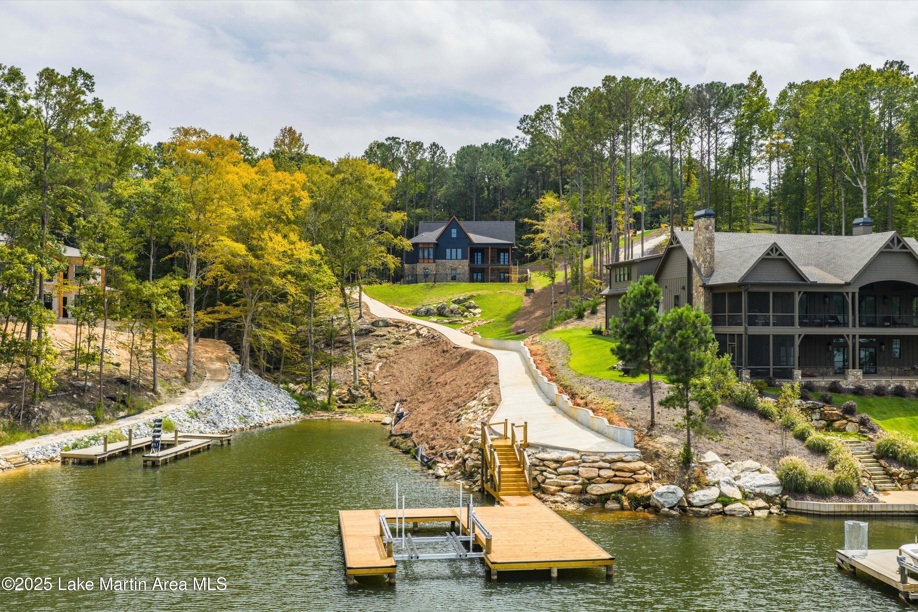 Jacksons Gap, Alabama, 36861, United States, 4 Bedrooms Bedrooms, ,4 BathroomsBathrooms,Residential,Active,2006838