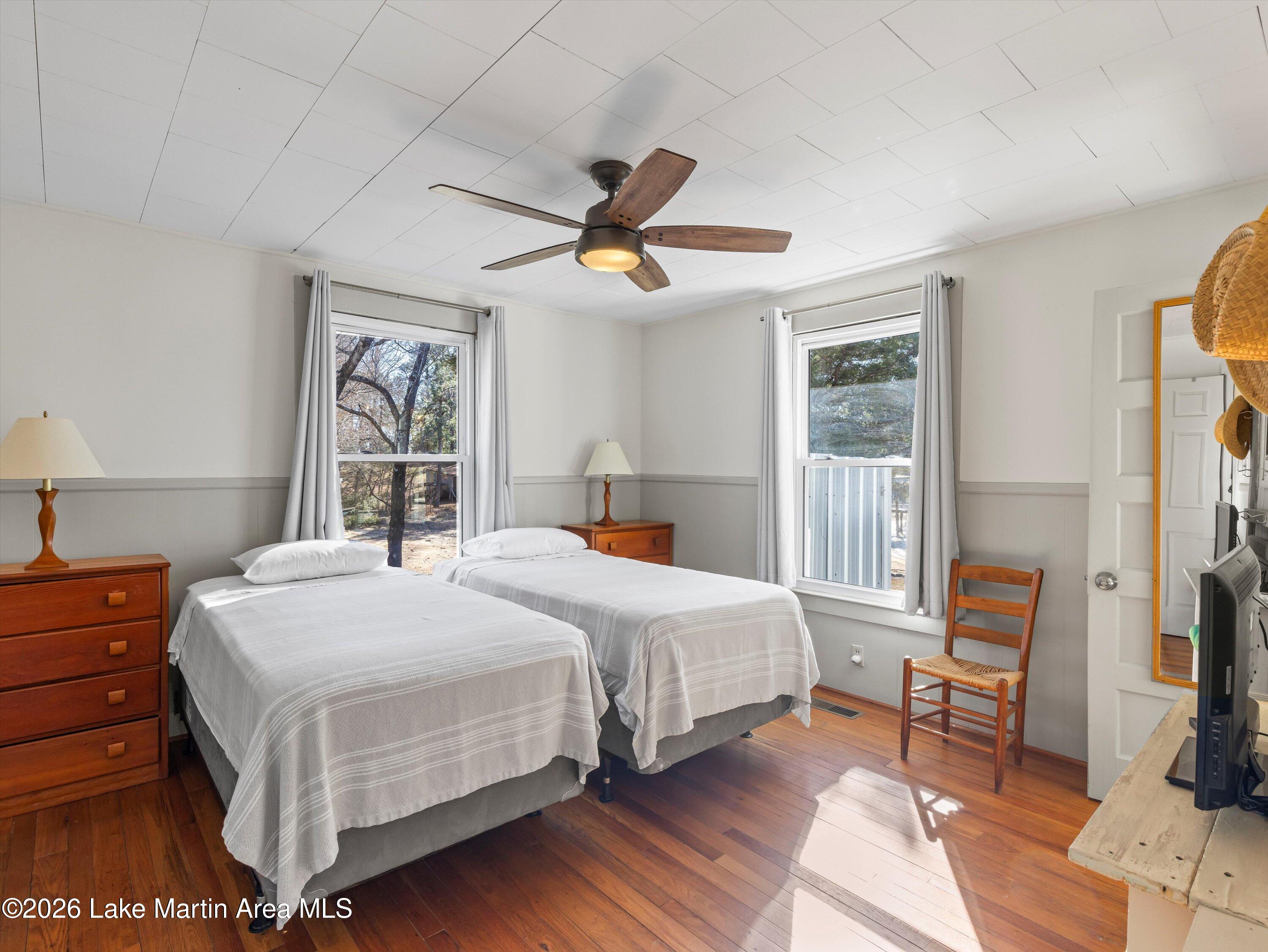 Jacksons Gap, Alabama, 36861, United States, 3 Bedrooms Bedrooms, ,2 BathroomsBathrooms,Residential,Active,2011451