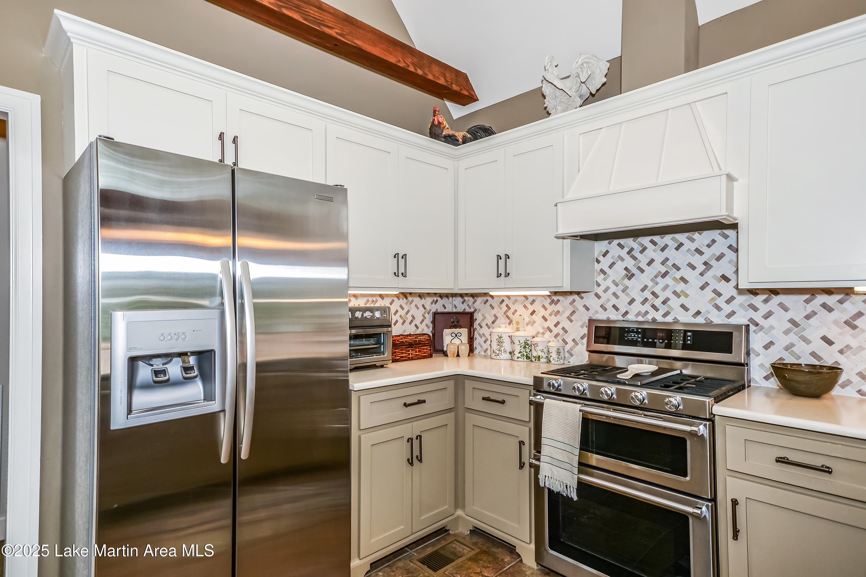 Dadeville, Alabama, 36853, United States, 5 Bedrooms Bedrooms, ,4 BathroomsBathrooms,Residential,Active,1898205