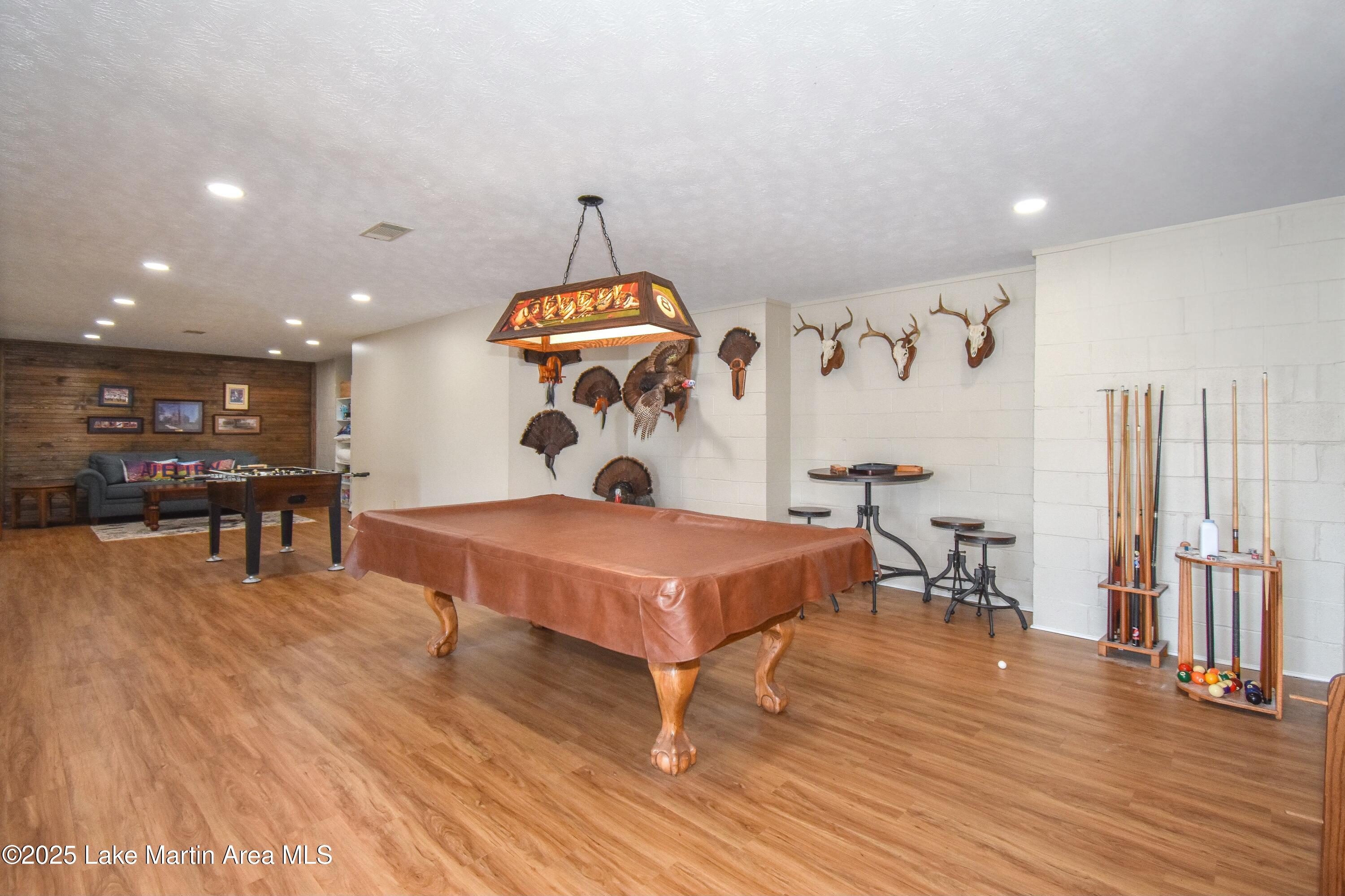 Jacksons Gap, Alabama, 36861, United States, ,5 BathroomsBathrooms,Residential,Active,1770190