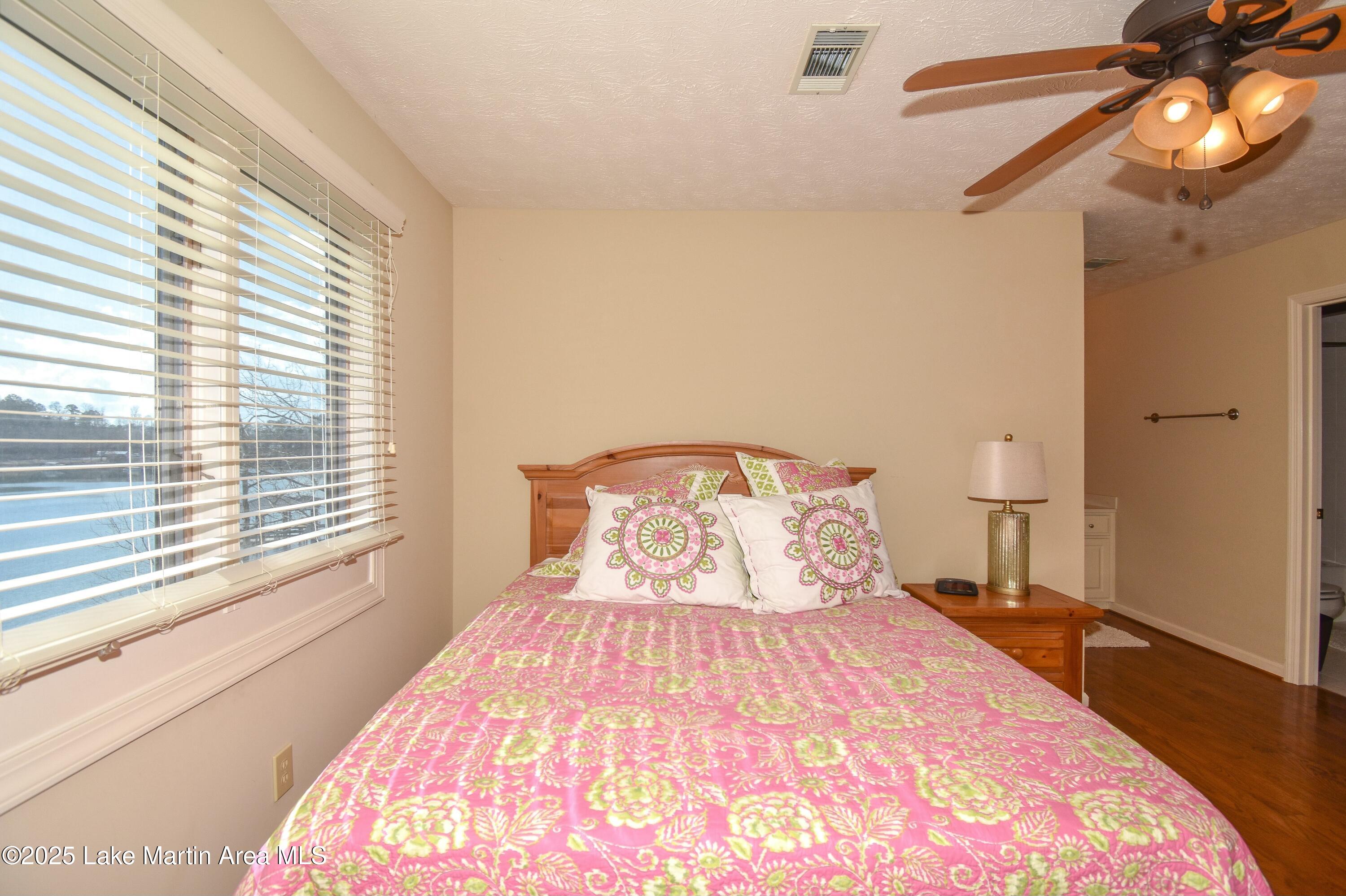 Jacksons Gap, Alabama, 36861, United States, 5 Bedrooms Bedrooms, ,5 BathroomsBathrooms,Residential,Active,2009826