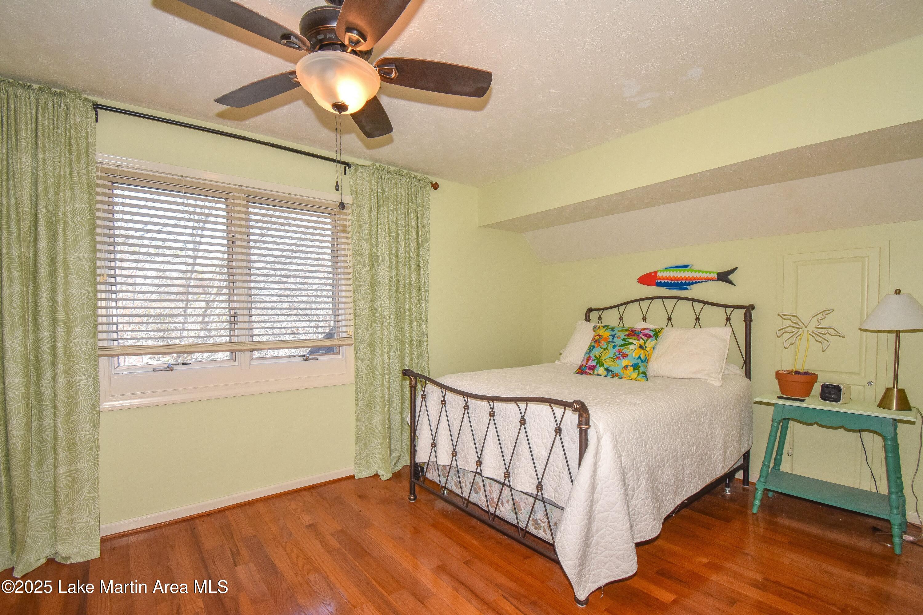 Jacksons Gap, Alabama, 36861, United States, ,5 BathroomsBathrooms,Residential,Active,1770190