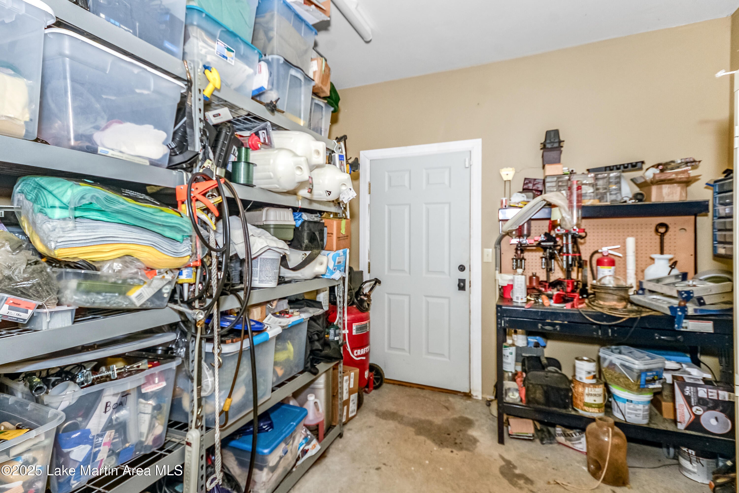 Dadeville, Alabama, 36853, United States, 5 Bedrooms Bedrooms, ,4 BathroomsBathrooms,Residential,Active,1898205