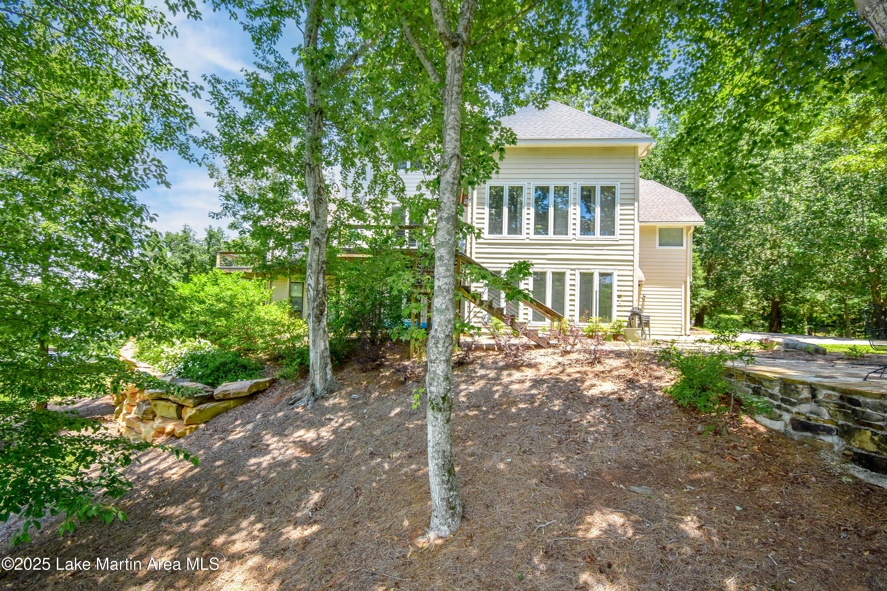 Jacksons Gap, Alabama, 36861, United States, ,5 BathroomsBathrooms,Residential,Active,1770190