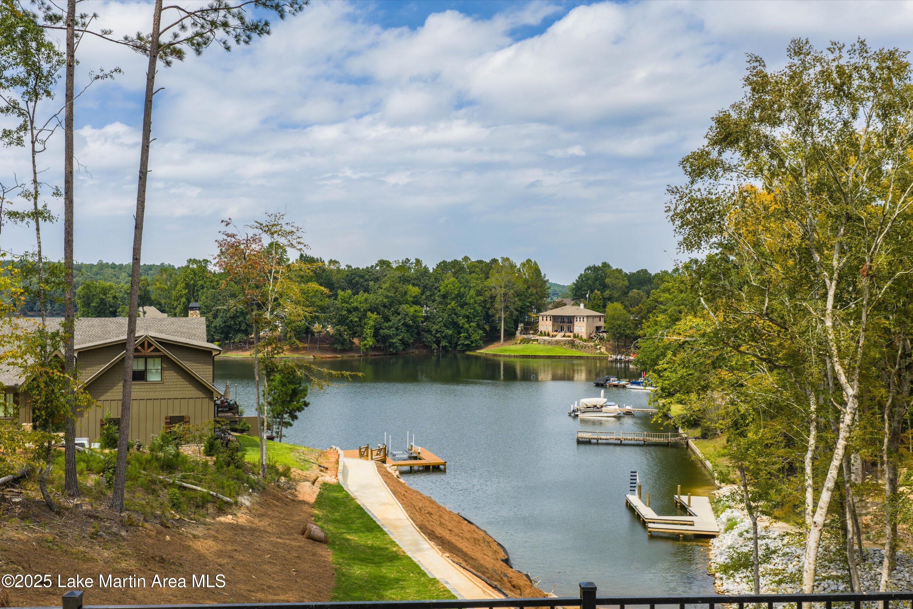 Jacksons Gap, Alabama, 36861, United States, 4 Bedrooms Bedrooms, ,4 BathroomsBathrooms,Residential,Active,1806577