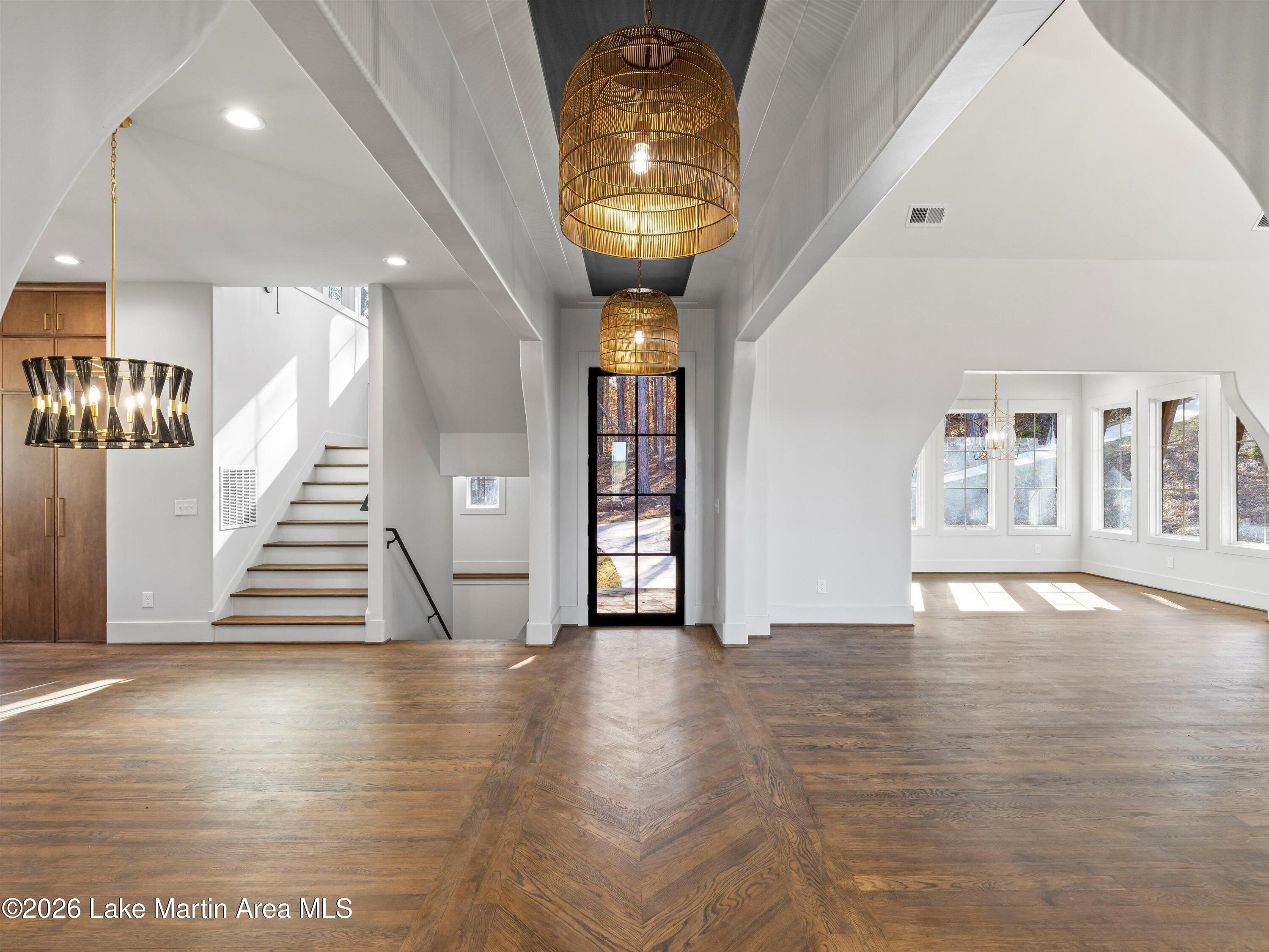 Jacksons Gap, Alabama, 36861, United States, 4 Bedrooms Bedrooms, ,4 BathroomsBathrooms,Residential,Active,2006838