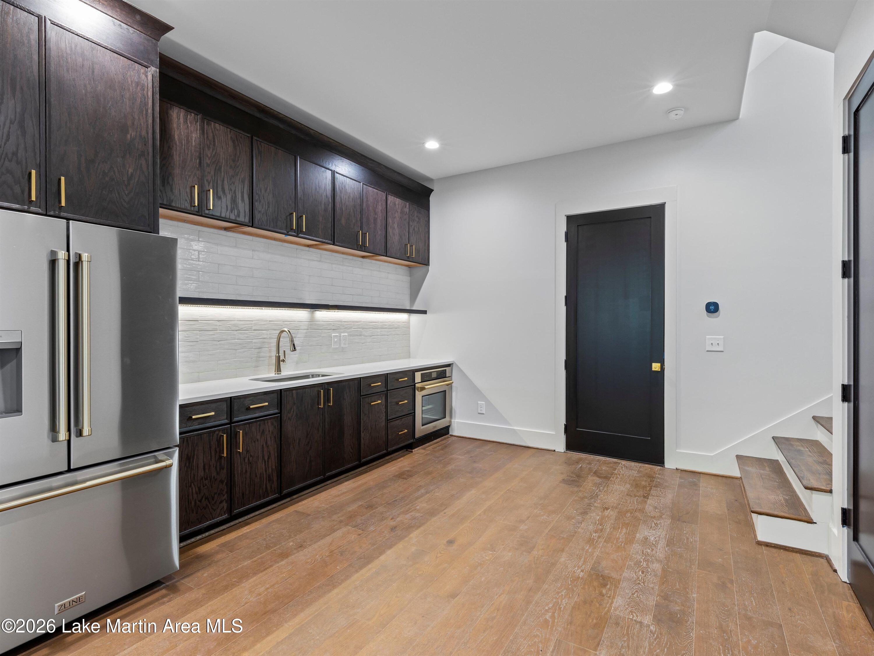 Jacksons Gap, Alabama, 36861, United States, 4 Bedrooms Bedrooms, ,4 BathroomsBathrooms,Residential,Active,2006838