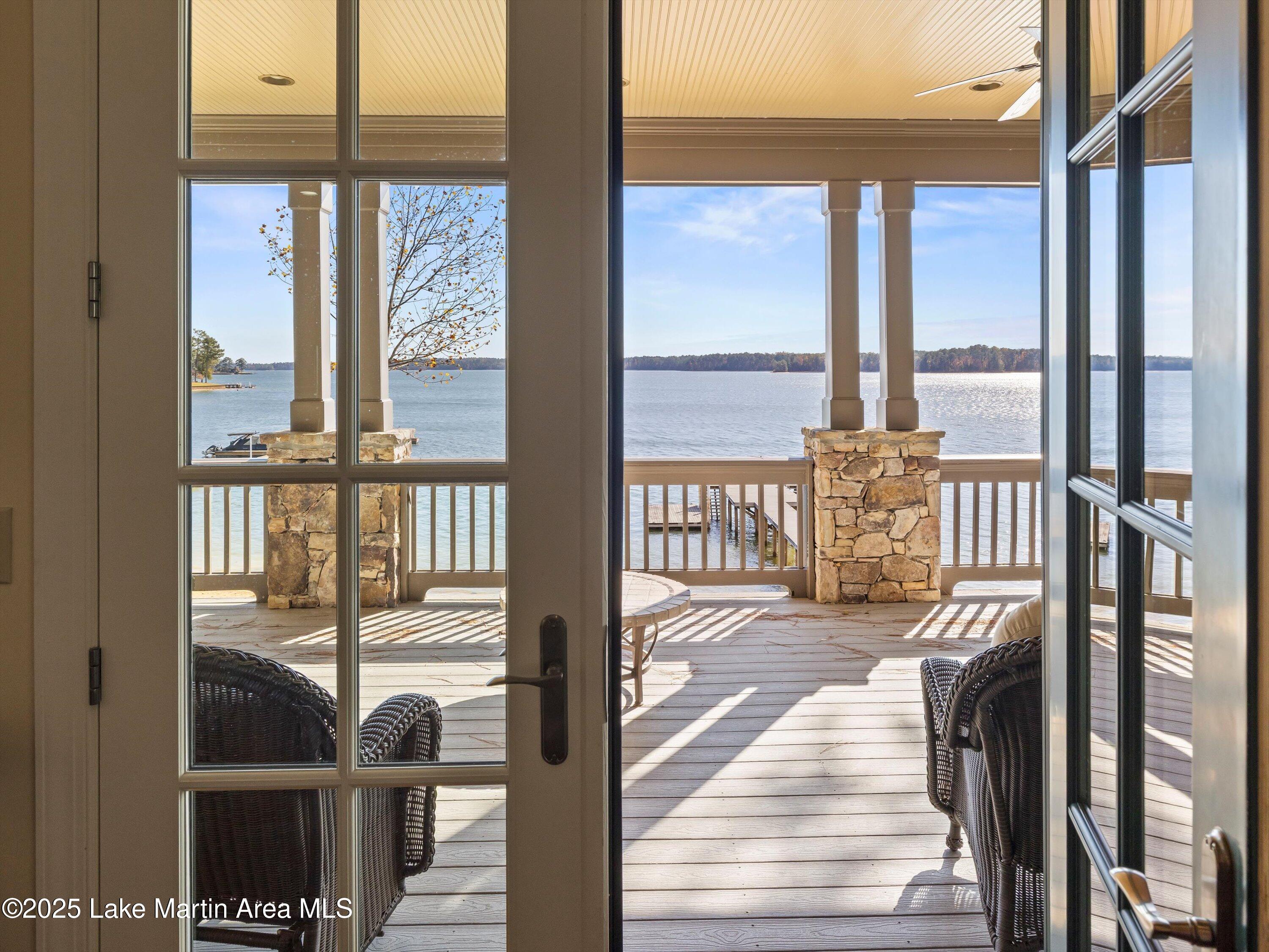 Alexander City, Alabama, 35010, United States, 6 Bedrooms Bedrooms, ,2 BathroomsBathrooms,Residential,Active,1990586