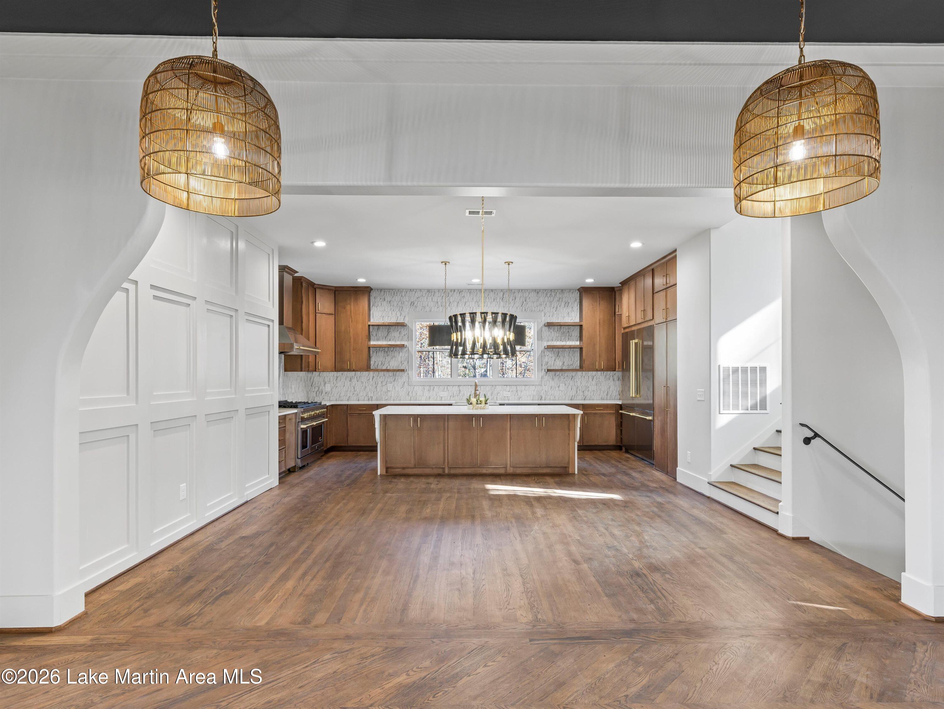 Jacksons Gap, Alabama, 36861, United States, 4 Bedrooms Bedrooms, ,4 BathroomsBathrooms,Residential,Active,2006838