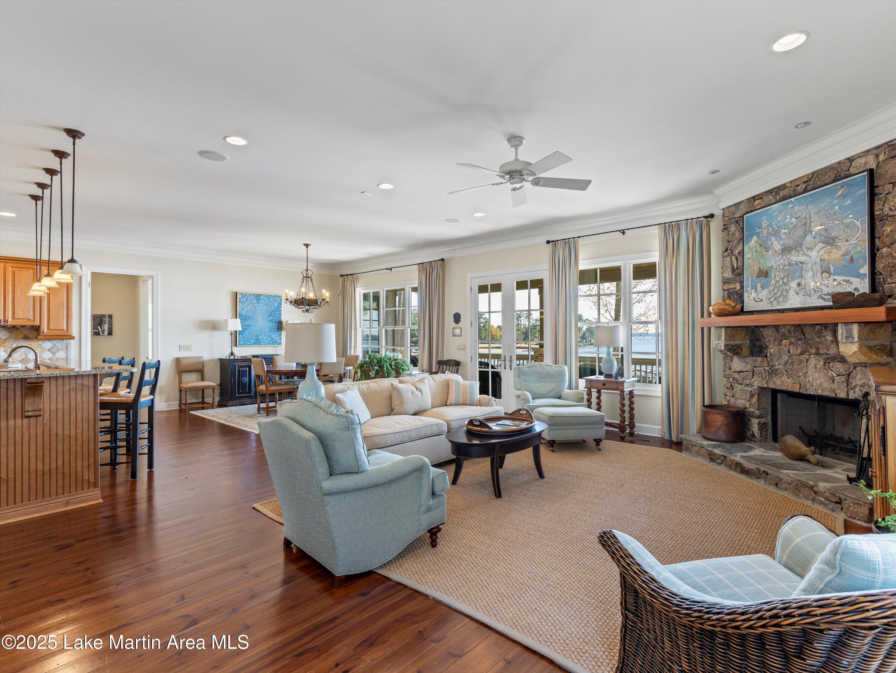 Alexander City, Alabama, 35010, United States, 6 Bedrooms Bedrooms, ,2 BathroomsBathrooms,Residential,Active,1990586