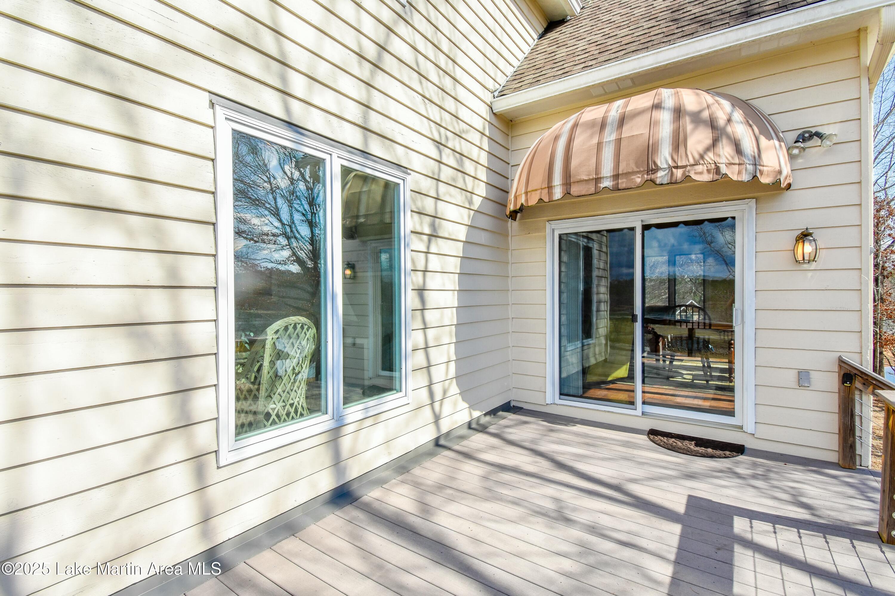 Jacksons Gap, Alabama, 36861, United States, ,5 BathroomsBathrooms,Residential,Active,1770190