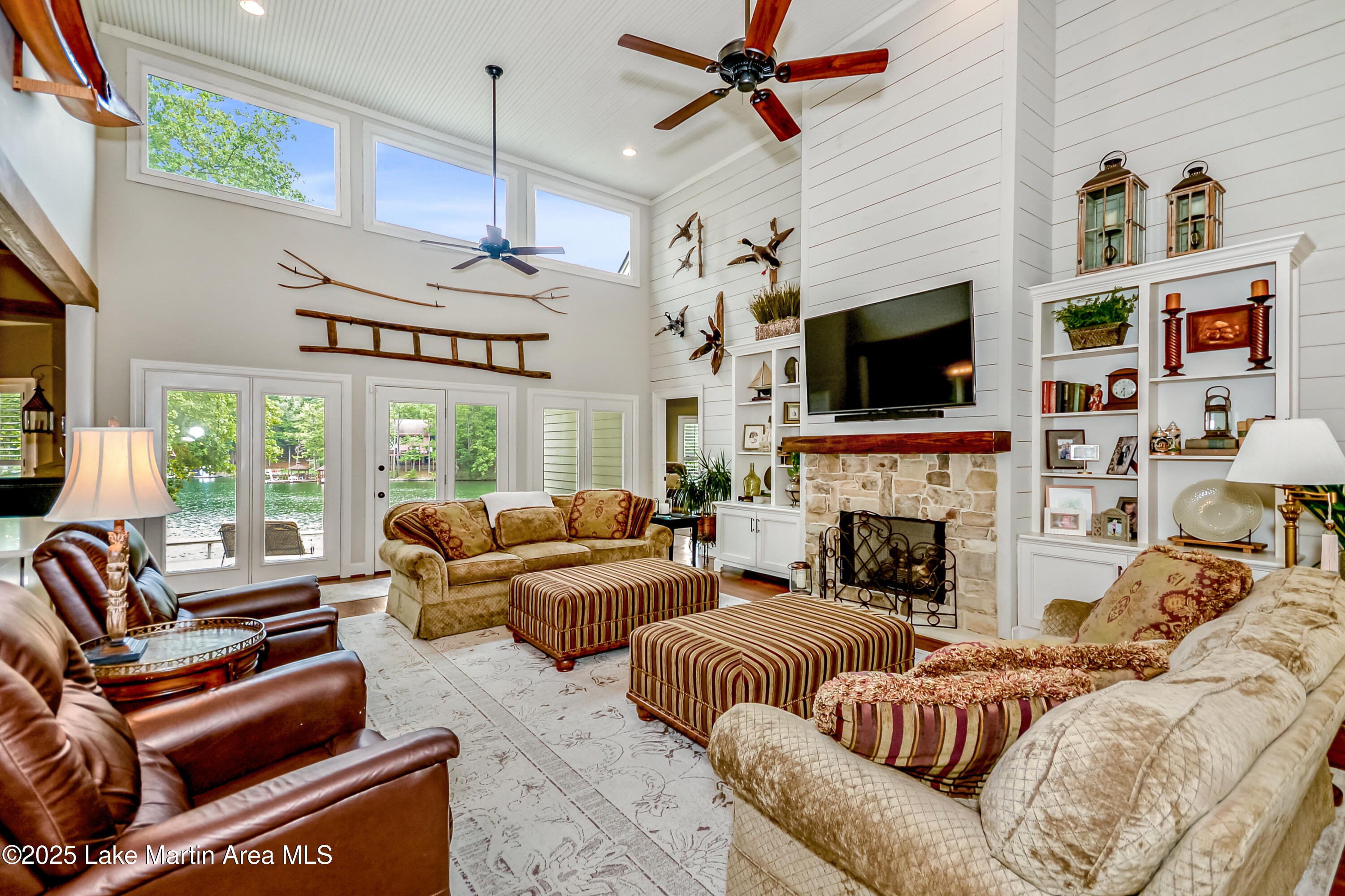 Dadeville, Alabama, 36853, United States, 5 Bedrooms Bedrooms, ,4 BathroomsBathrooms,Residential,Active,1898205