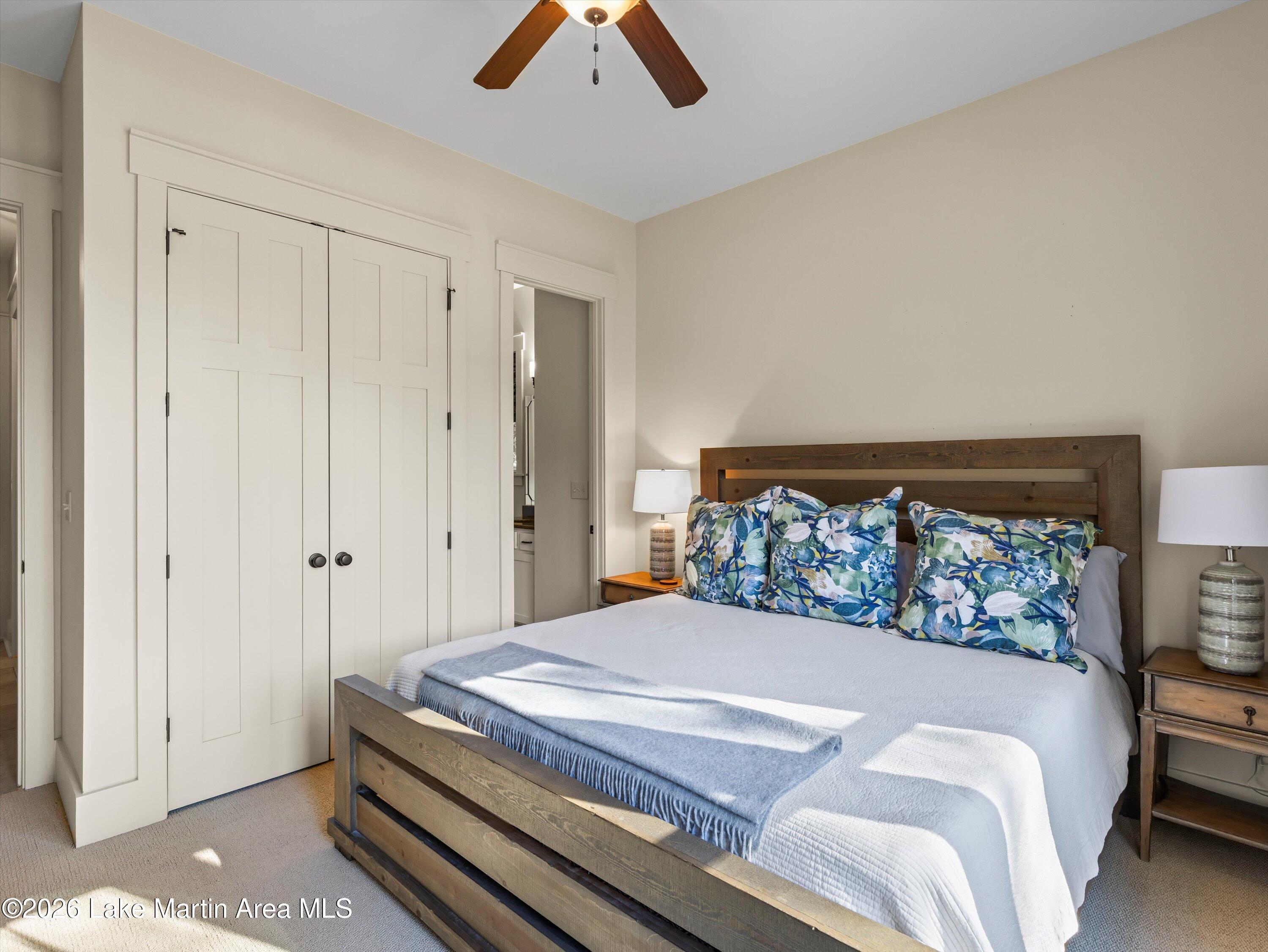 Alexander City, Alabama, 35010, United States, 4 Bedrooms Bedrooms, ,5 BathroomsBathrooms,Residential,Active,2011849