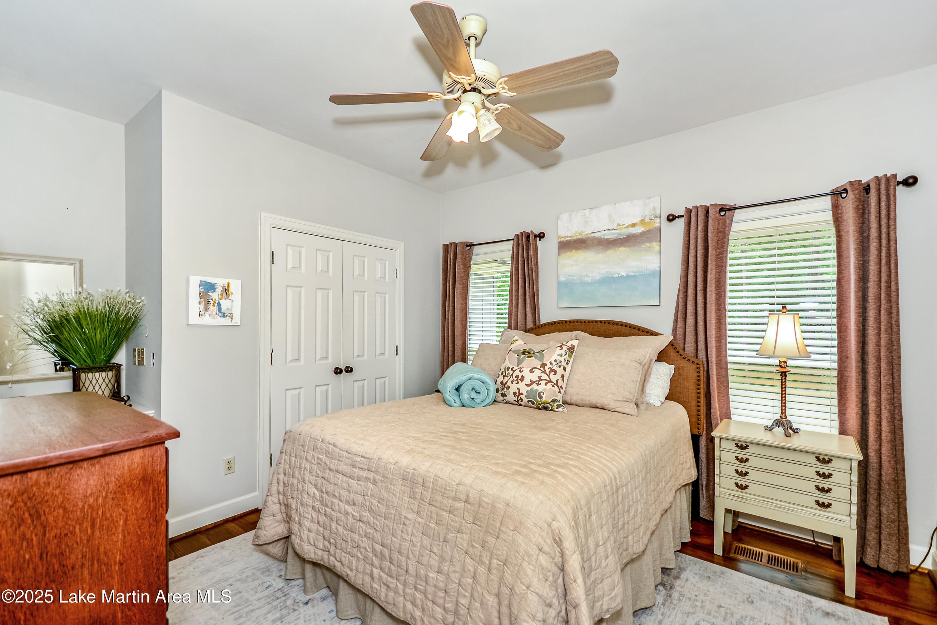 Dadeville, Alabama, 36853, United States, 5 Bedrooms Bedrooms, ,4 BathroomsBathrooms,Residential,Active,1898205