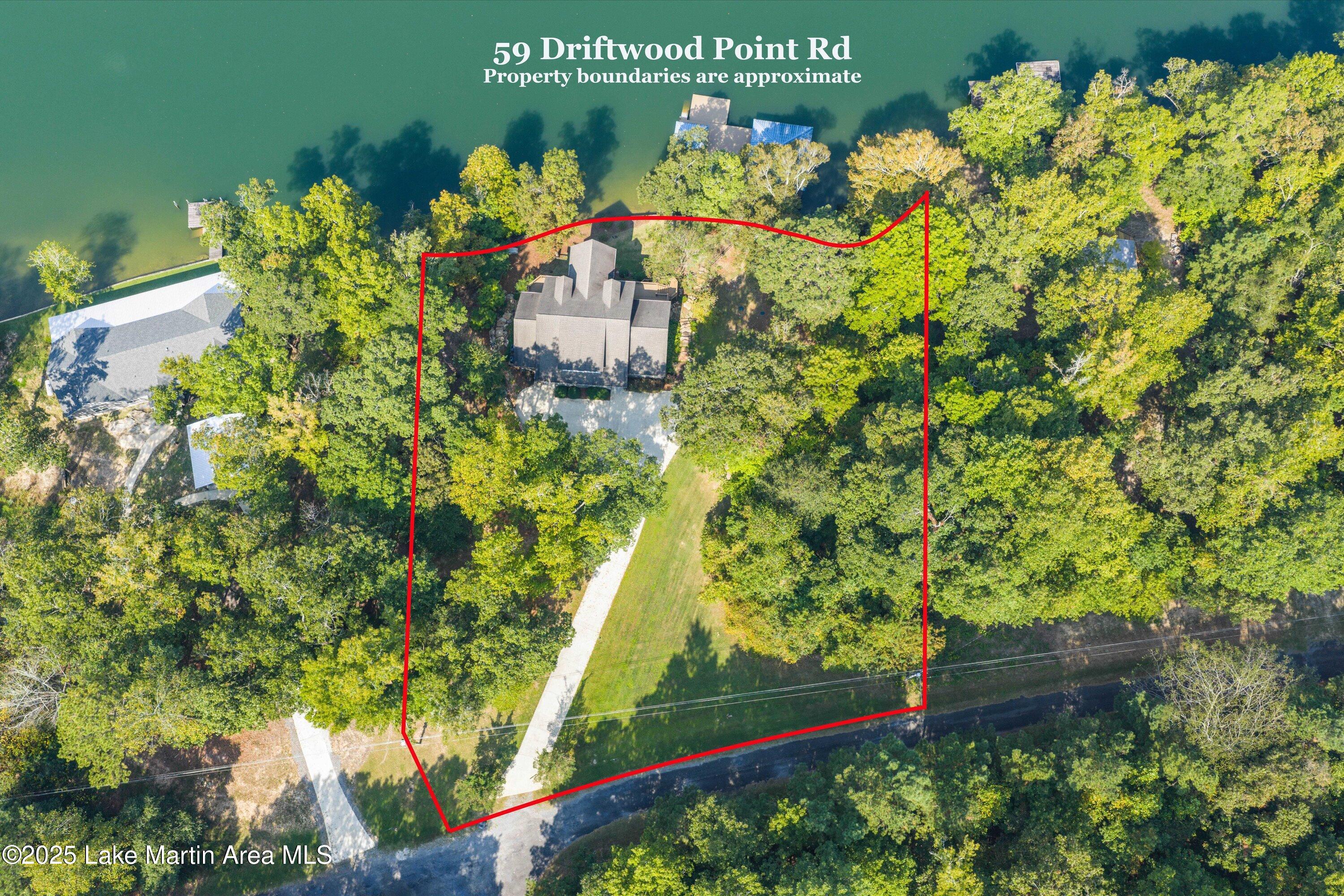 Alexander City, Alabama, 35010, United States, 6 Bedrooms Bedrooms, ,5 BathroomsBathrooms,Residential,Active,1953276
