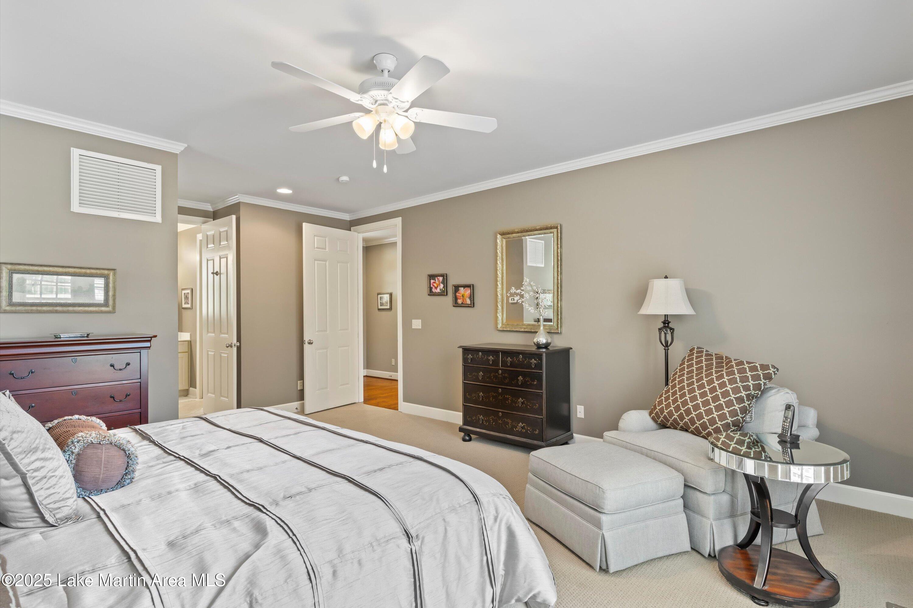 Alexander City, Alabama, 35010, United States, 6 Bedrooms Bedrooms, ,5 BathroomsBathrooms,Residential,Active,1953276