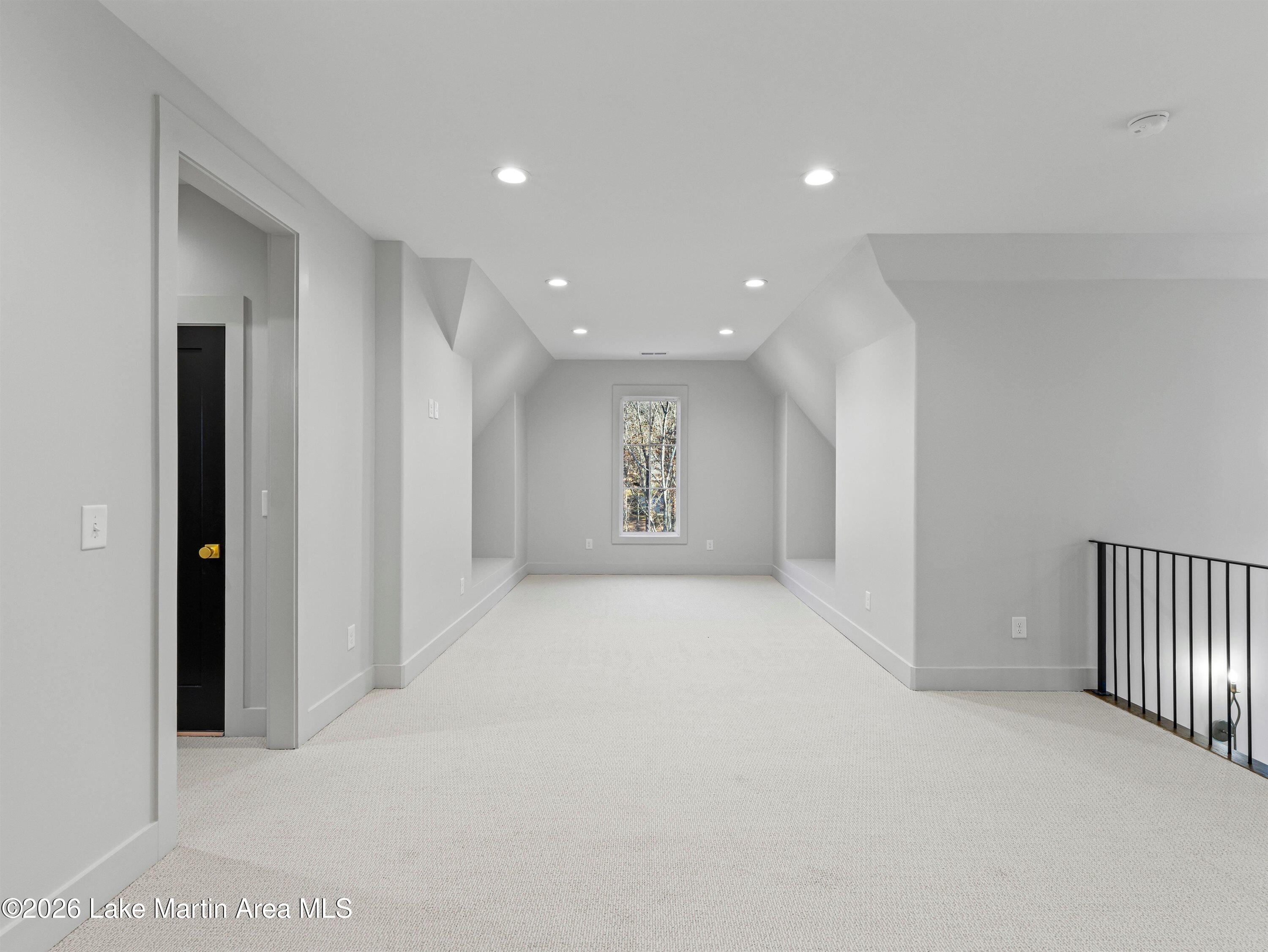 Jacksons Gap, Alabama, 36861, United States, 4 Bedrooms Bedrooms, ,4 BathroomsBathrooms,Residential,Active,2006838