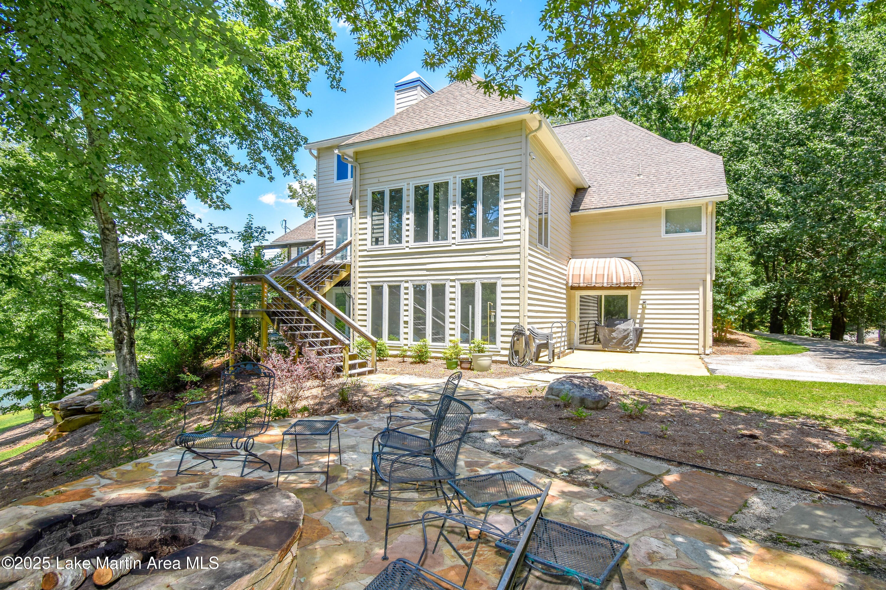 Jacksons Gap, Alabama, 36861, United States, 5 Bedrooms Bedrooms, ,5 BathroomsBathrooms,Residential,Active,2009826