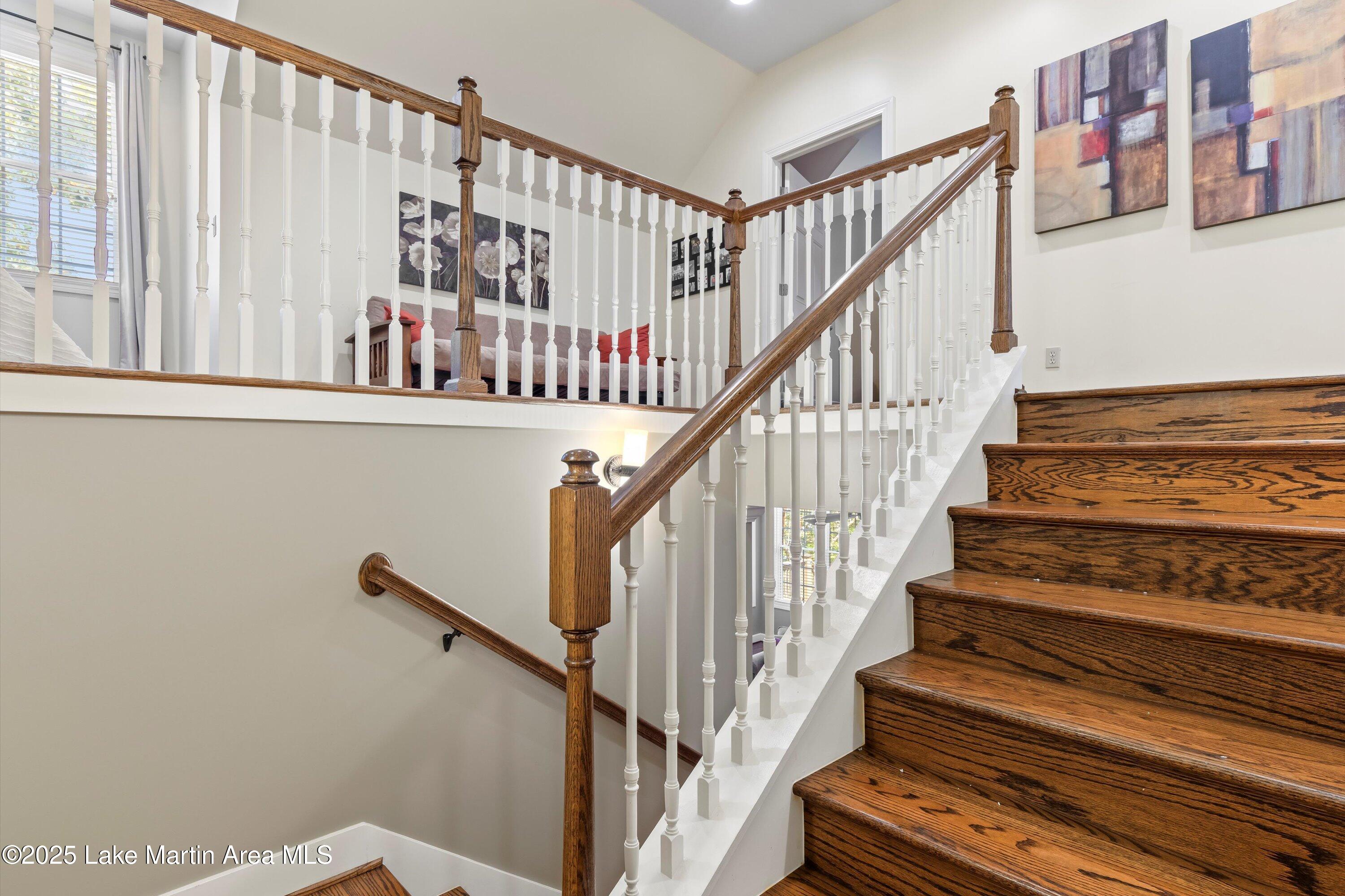 Alexander City, Alabama, 35010, United States, 6 Bedrooms Bedrooms, ,5 BathroomsBathrooms,Residential,Active,1953276