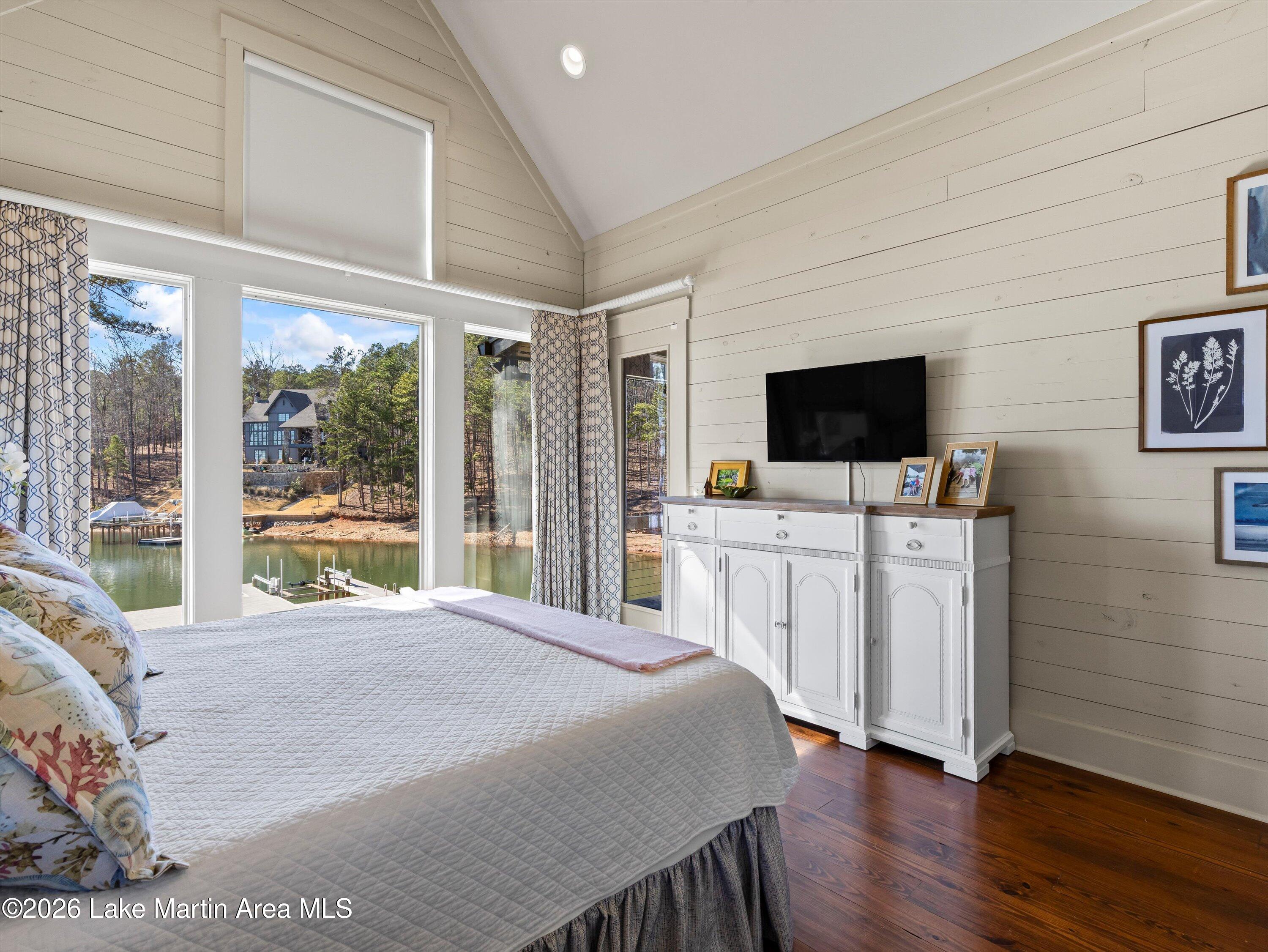 Alexander City, Alabama, 35010, United States, 4 Bedrooms Bedrooms, ,5 BathroomsBathrooms,Residential,Active,2011849