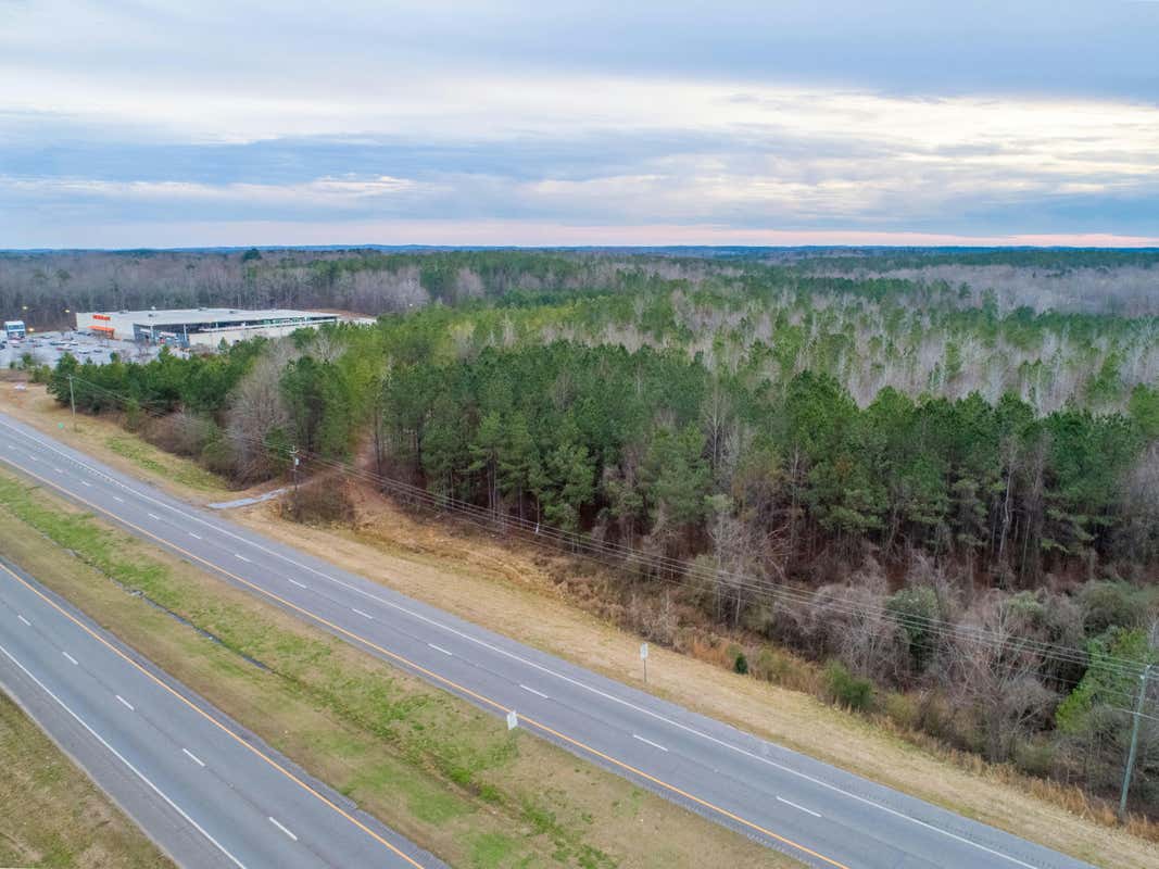 1080 HIGHWAY 280, ALEXANDER CITY, AL 35010, photo 1 of 18